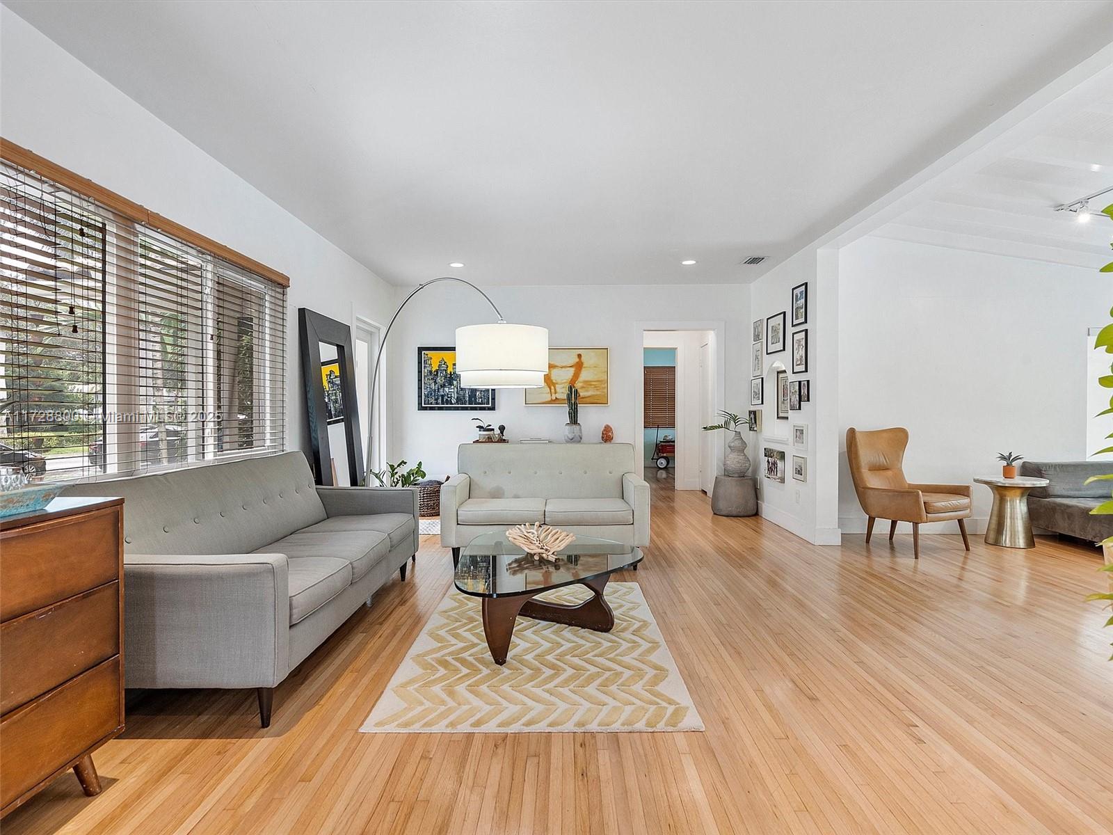 162 NW 109th St