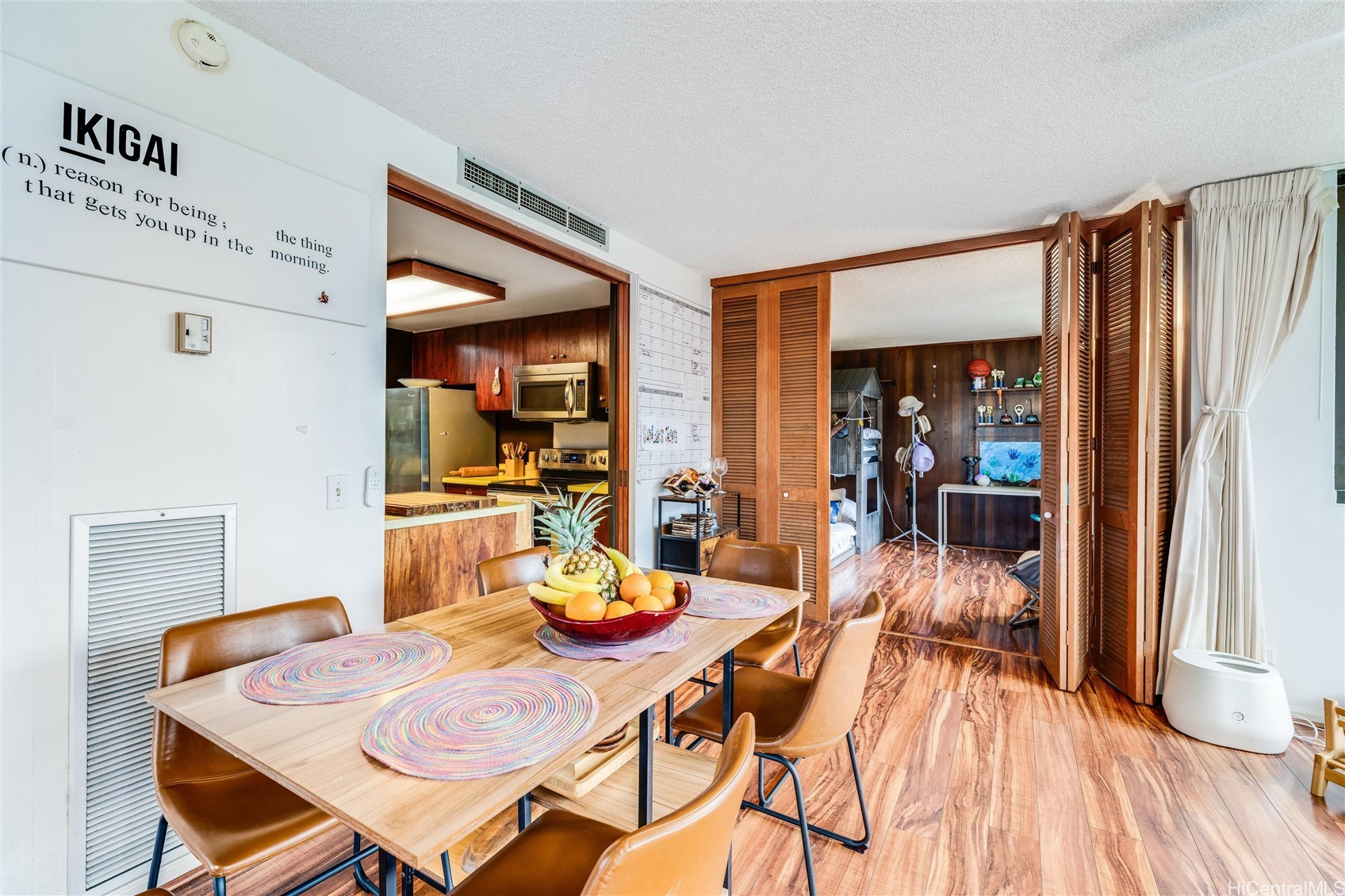 250 Kawaihae Street 10E