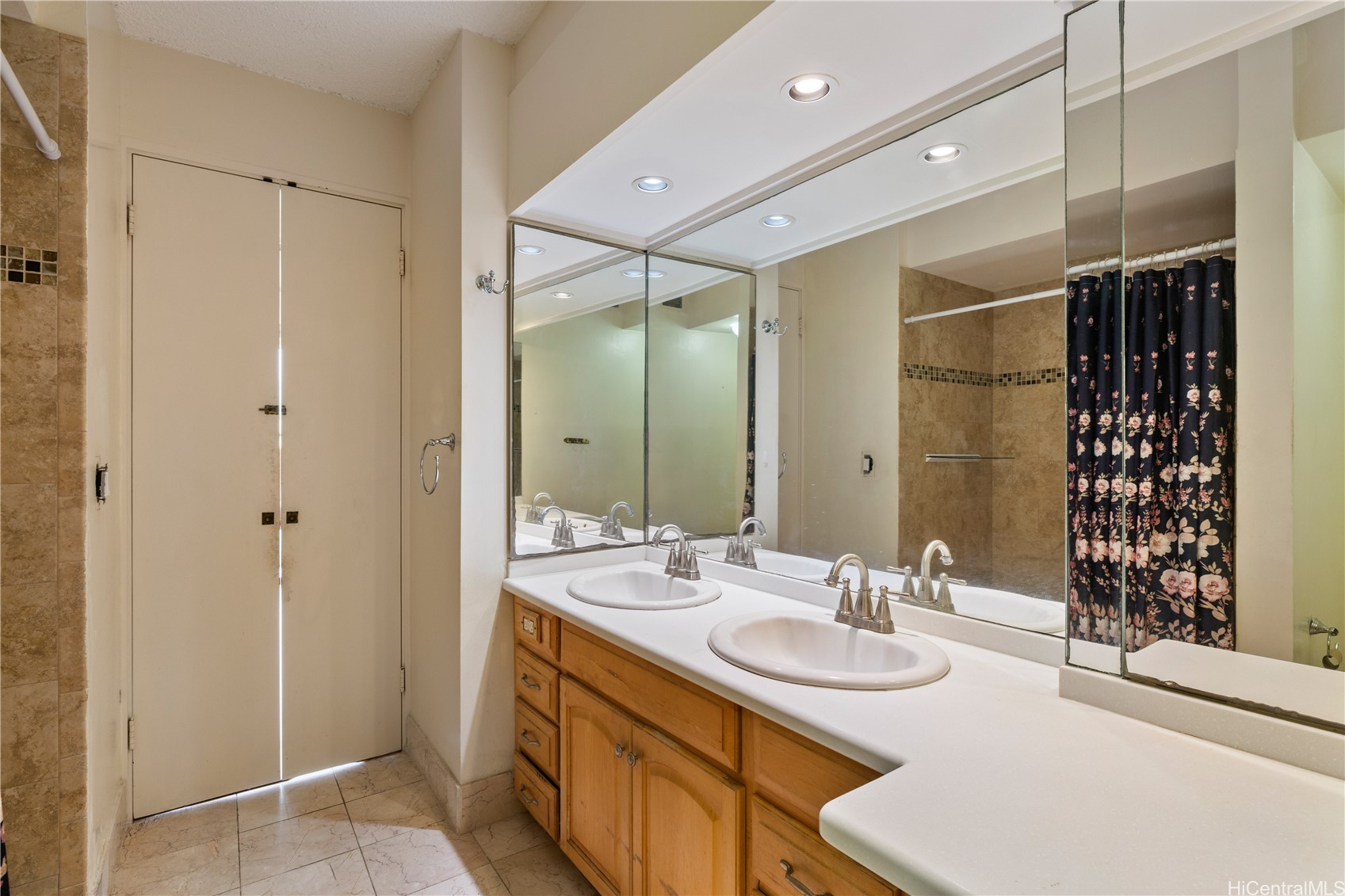 500 Lunalilo Home Road 28J