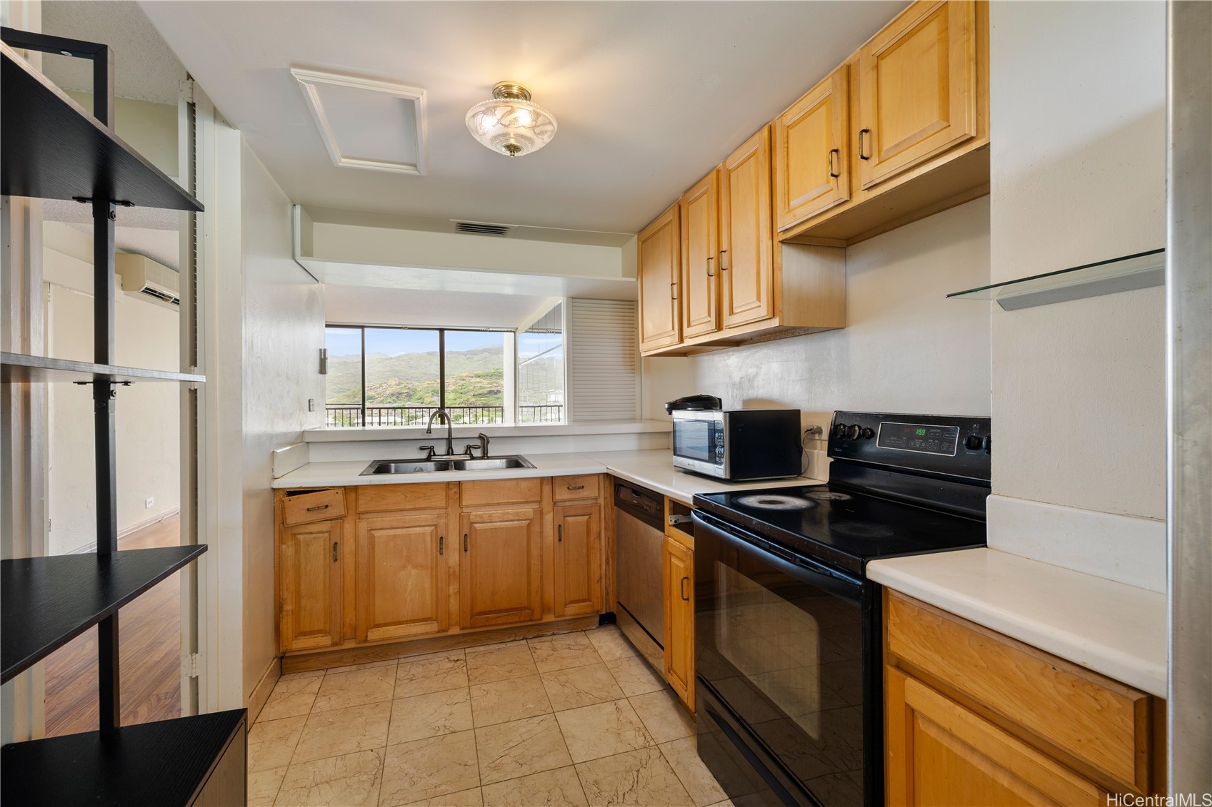 500 Lunalilo Home Road 28J