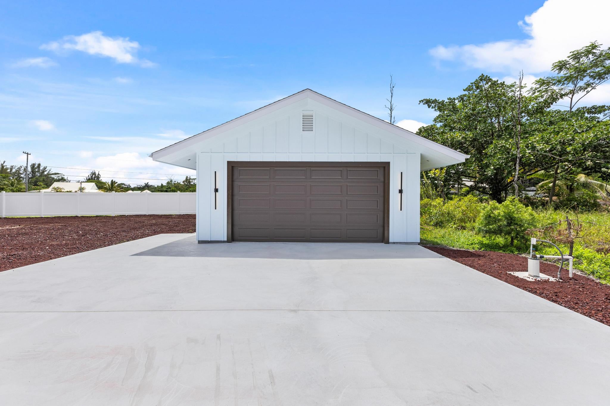 15-970 LEMIWAI RD