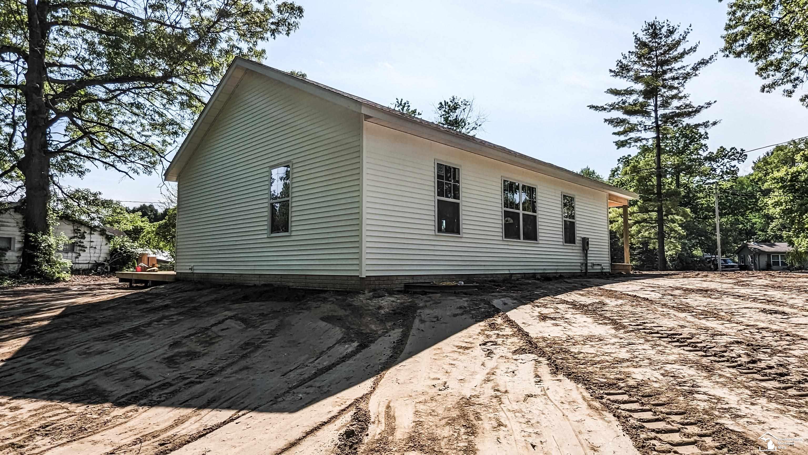 7710 Exeter Road