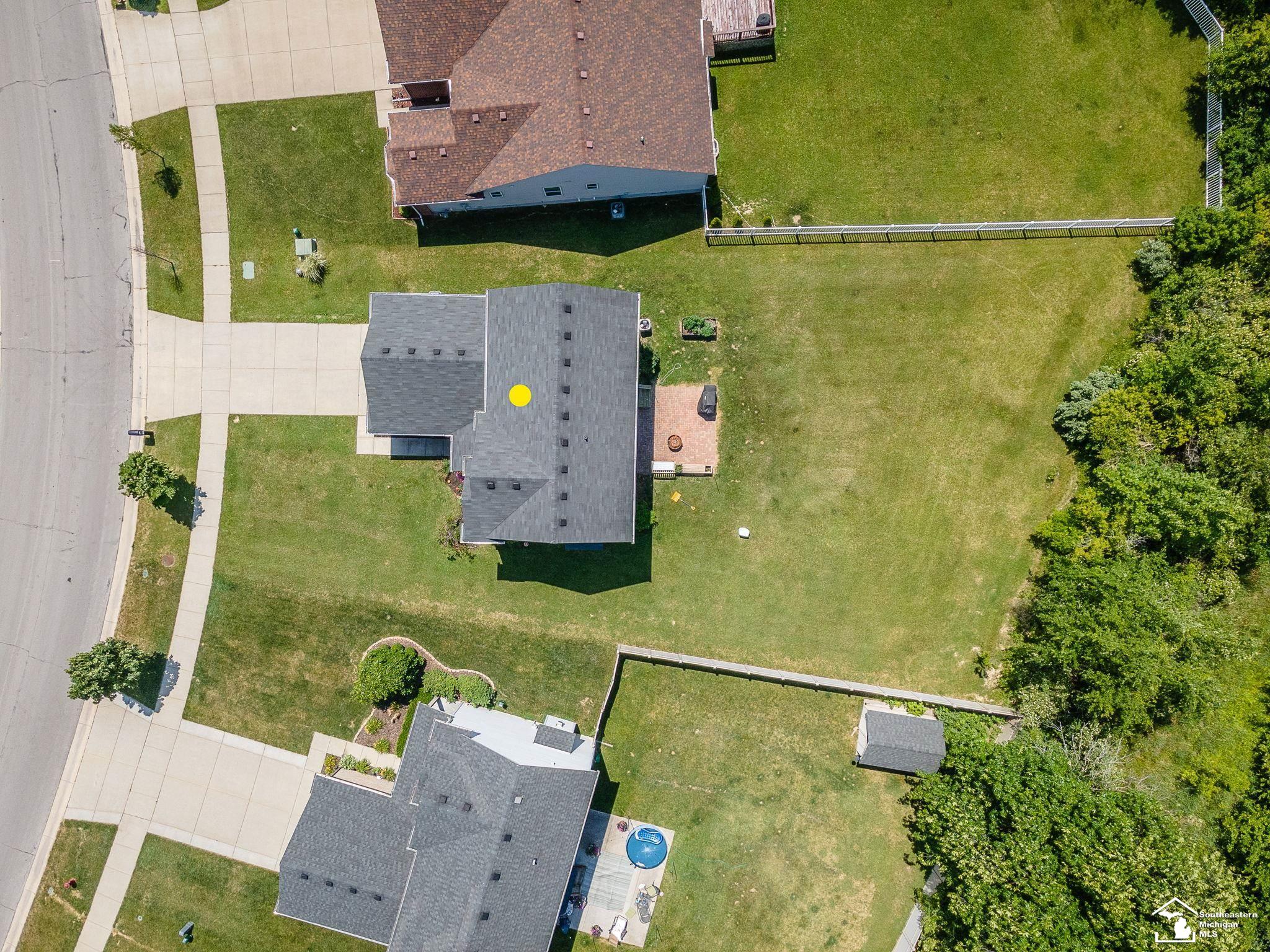 637 Falcon Drive