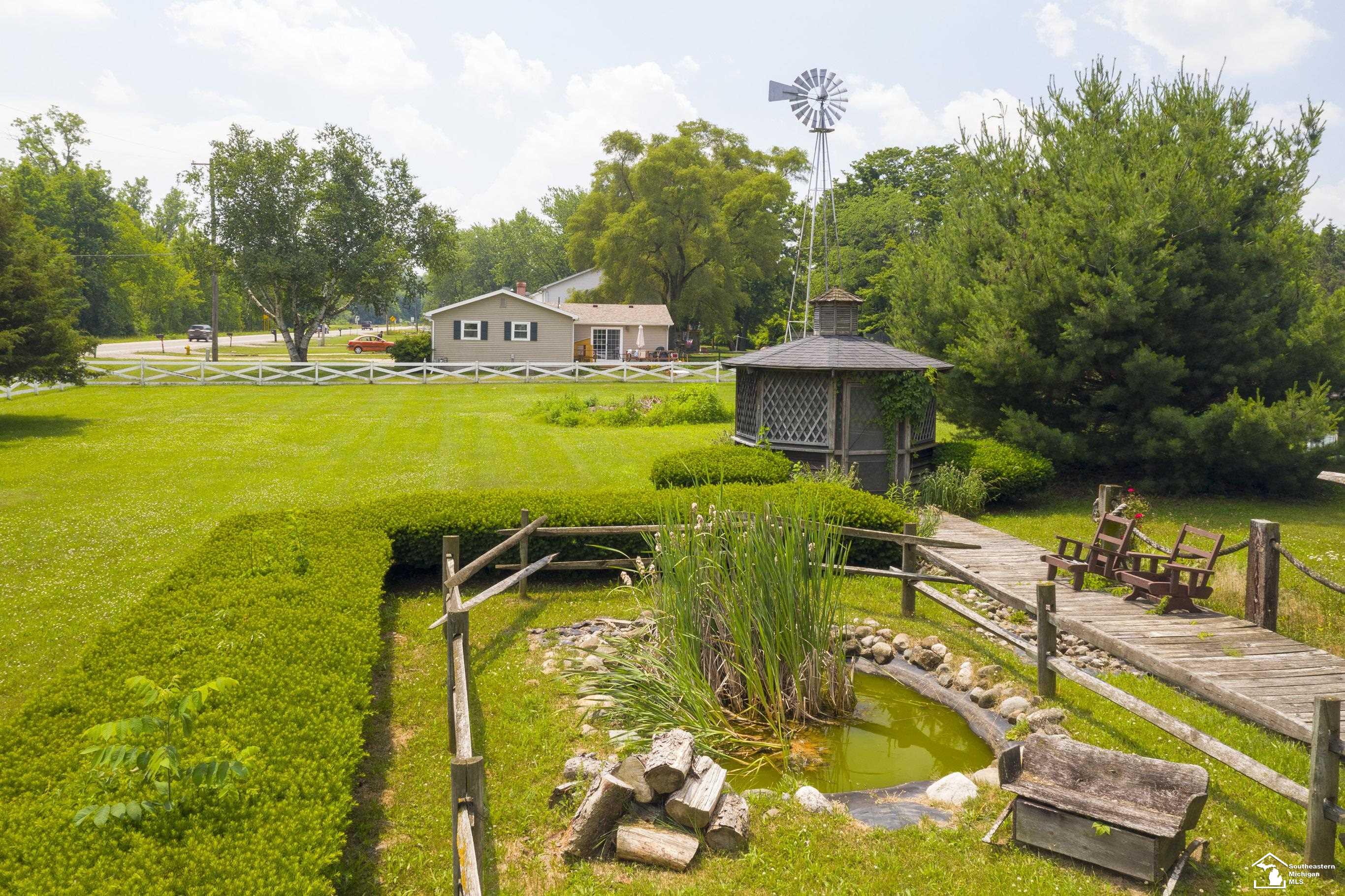2301 E Rauch Road