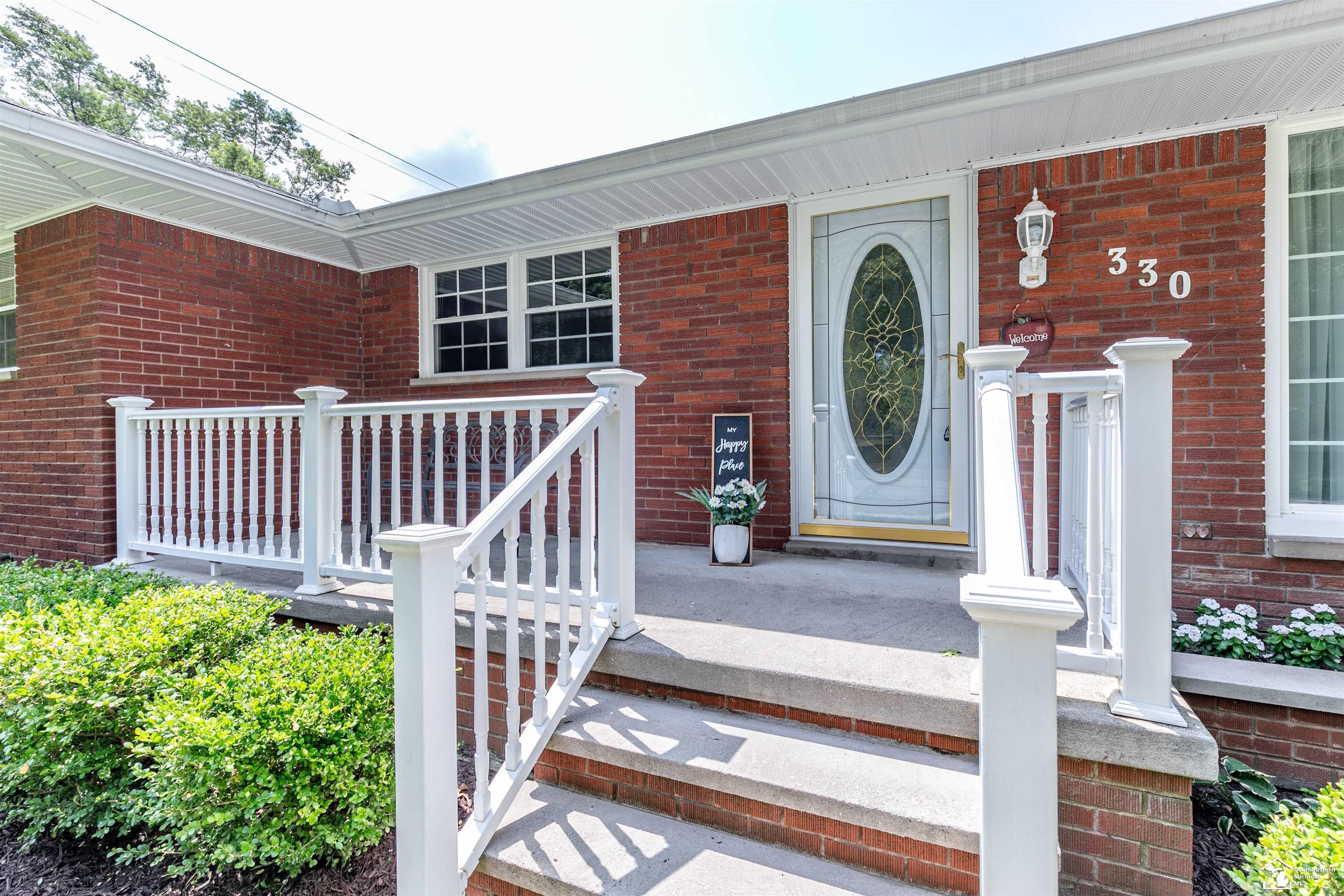 330 Oakwood Street