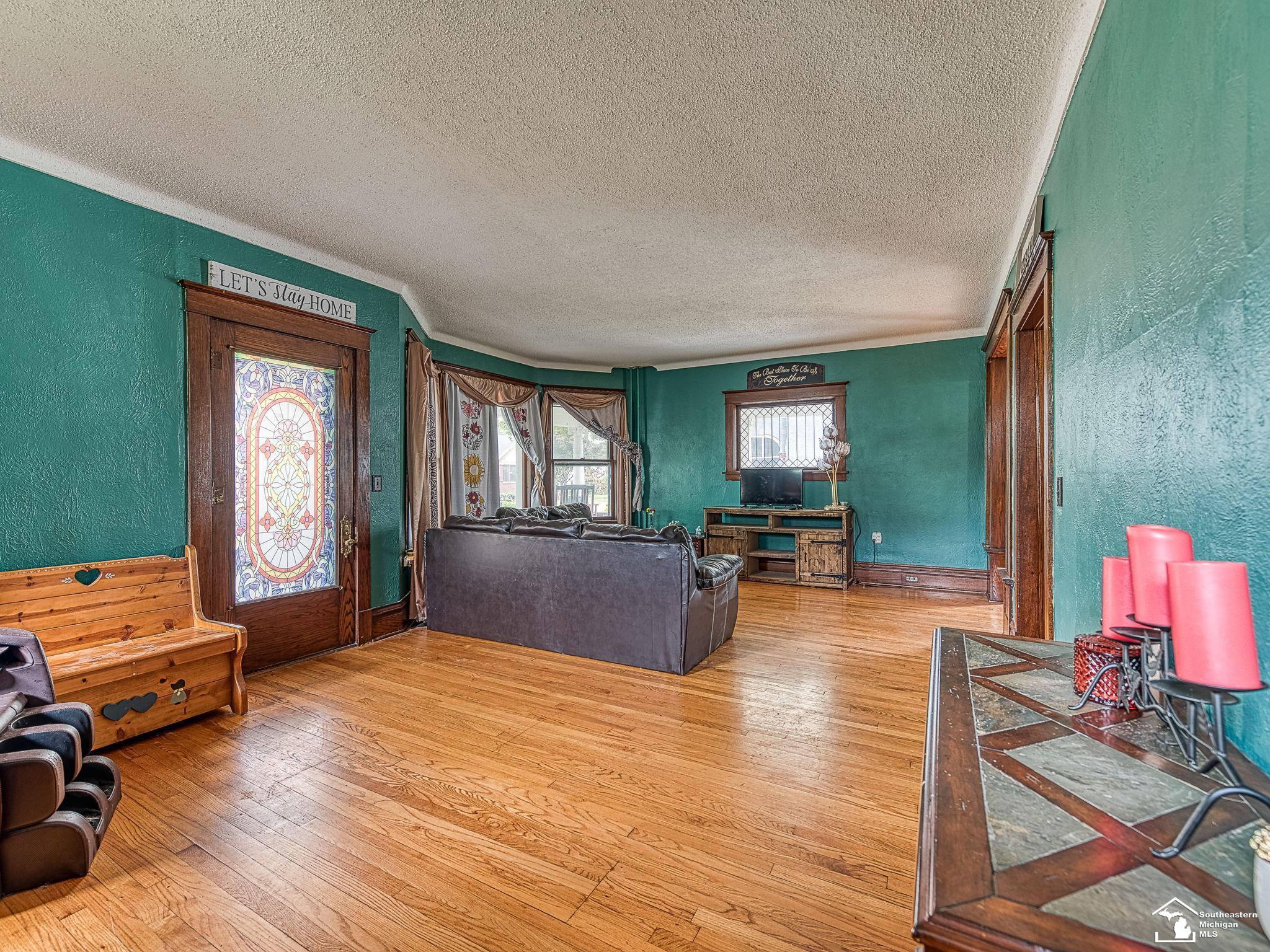 336 Carey Street
