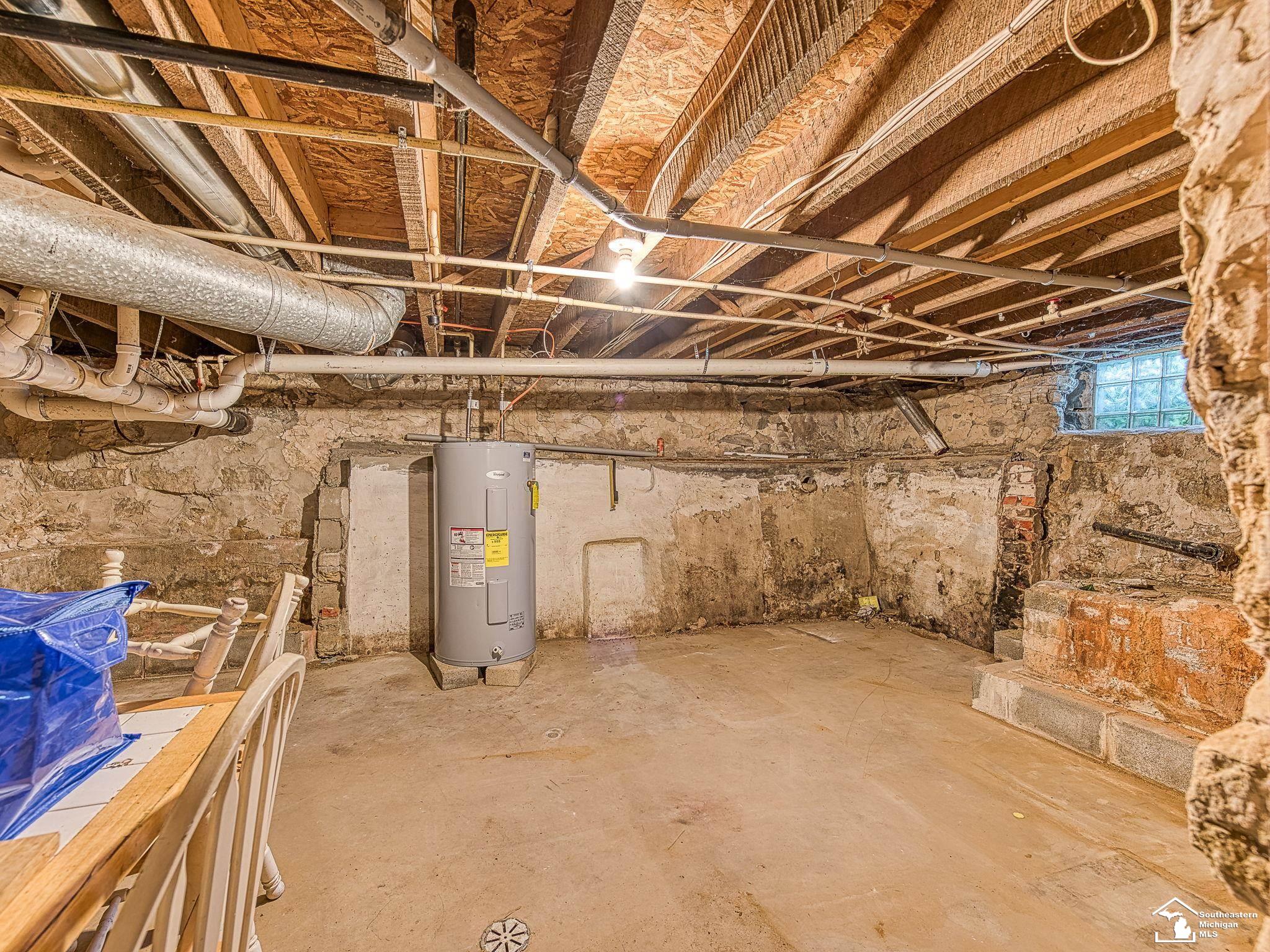 4142 Blohm Road