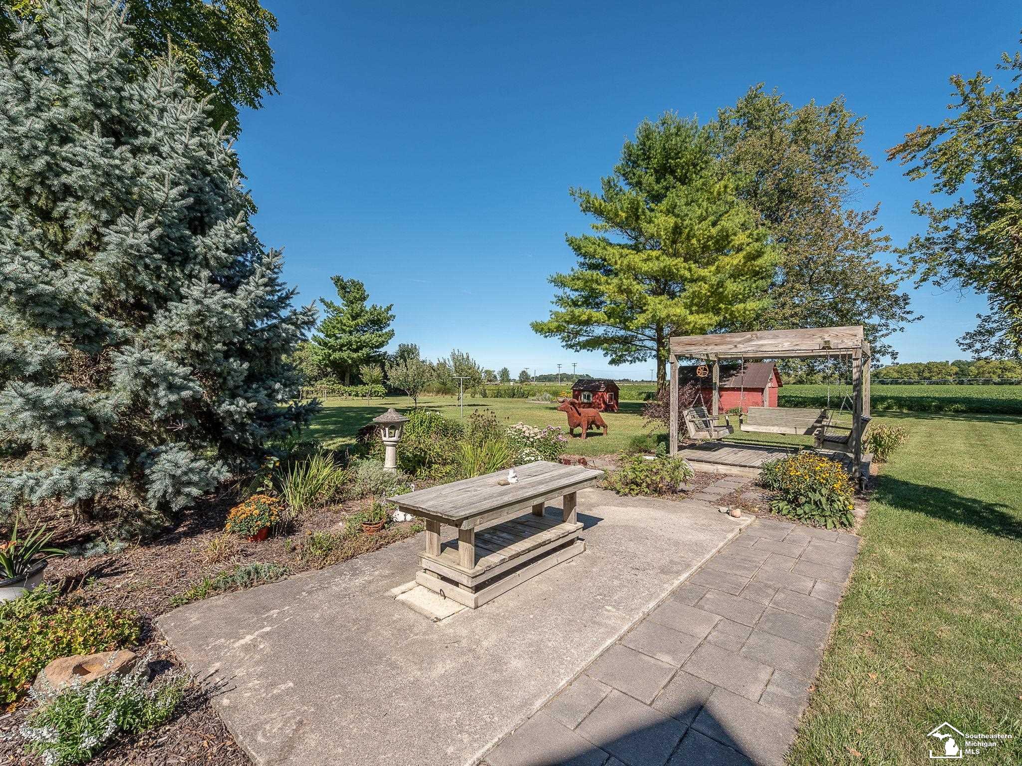 990 Dennison Road