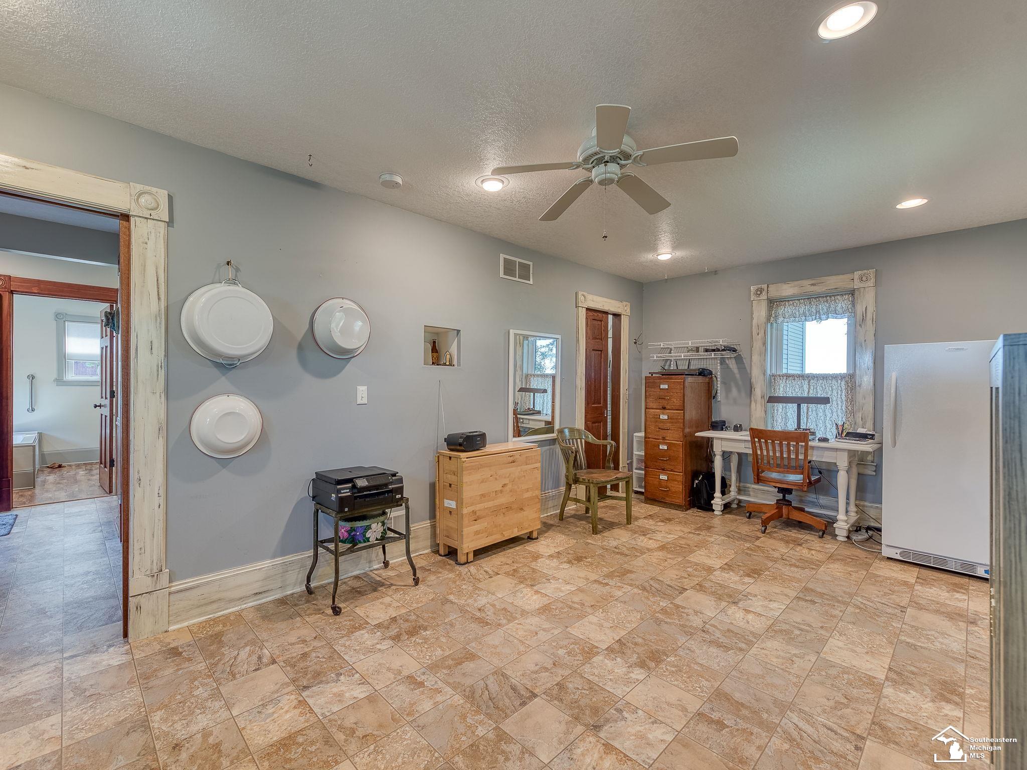 990 Dennison Road