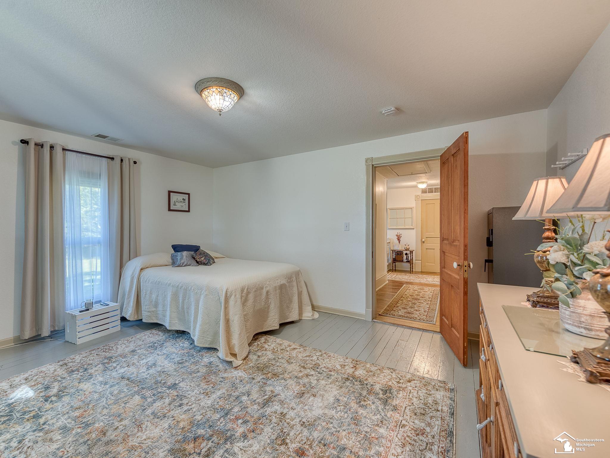 990 Dennison Road
