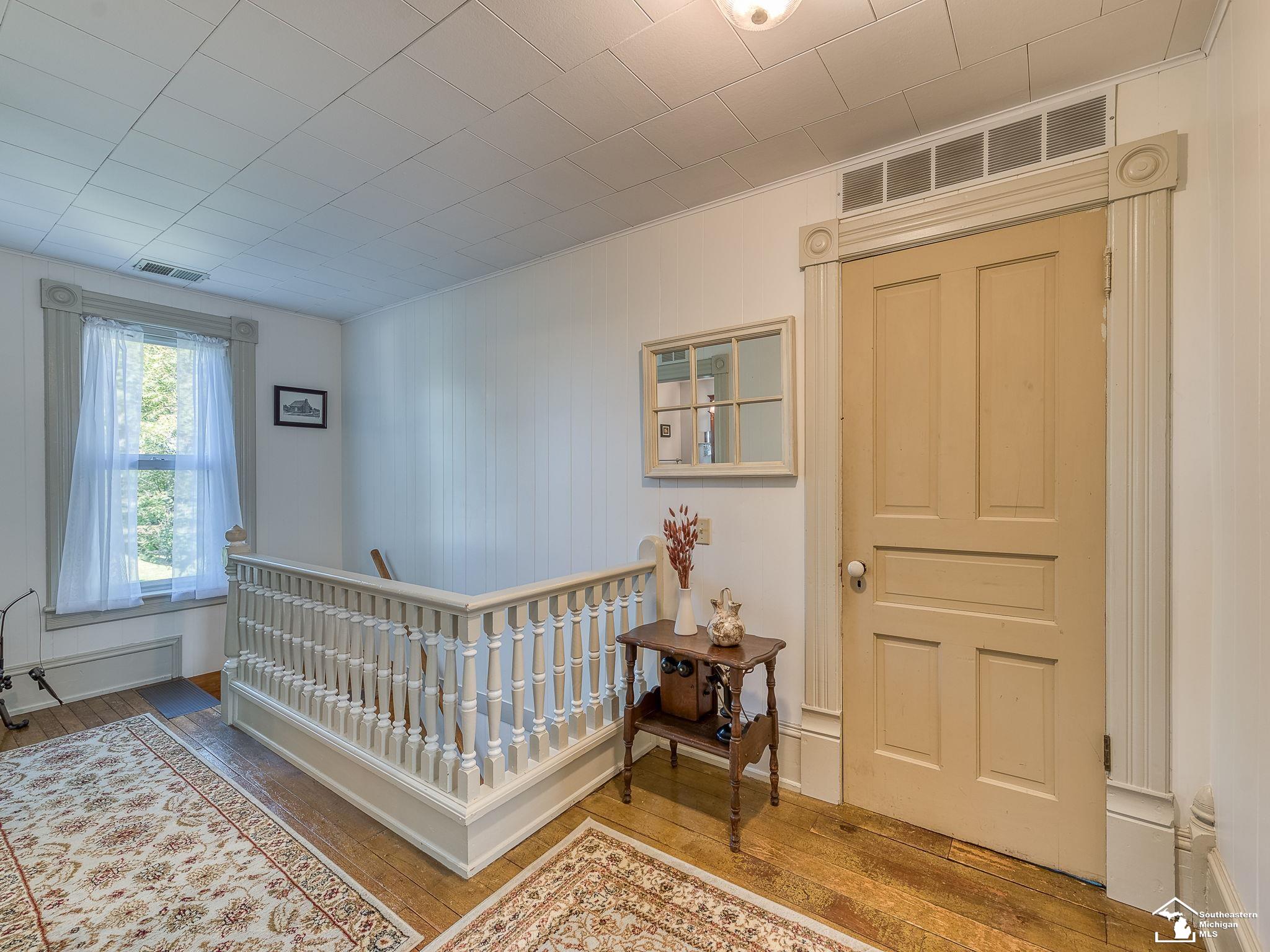 990 Dennison Road