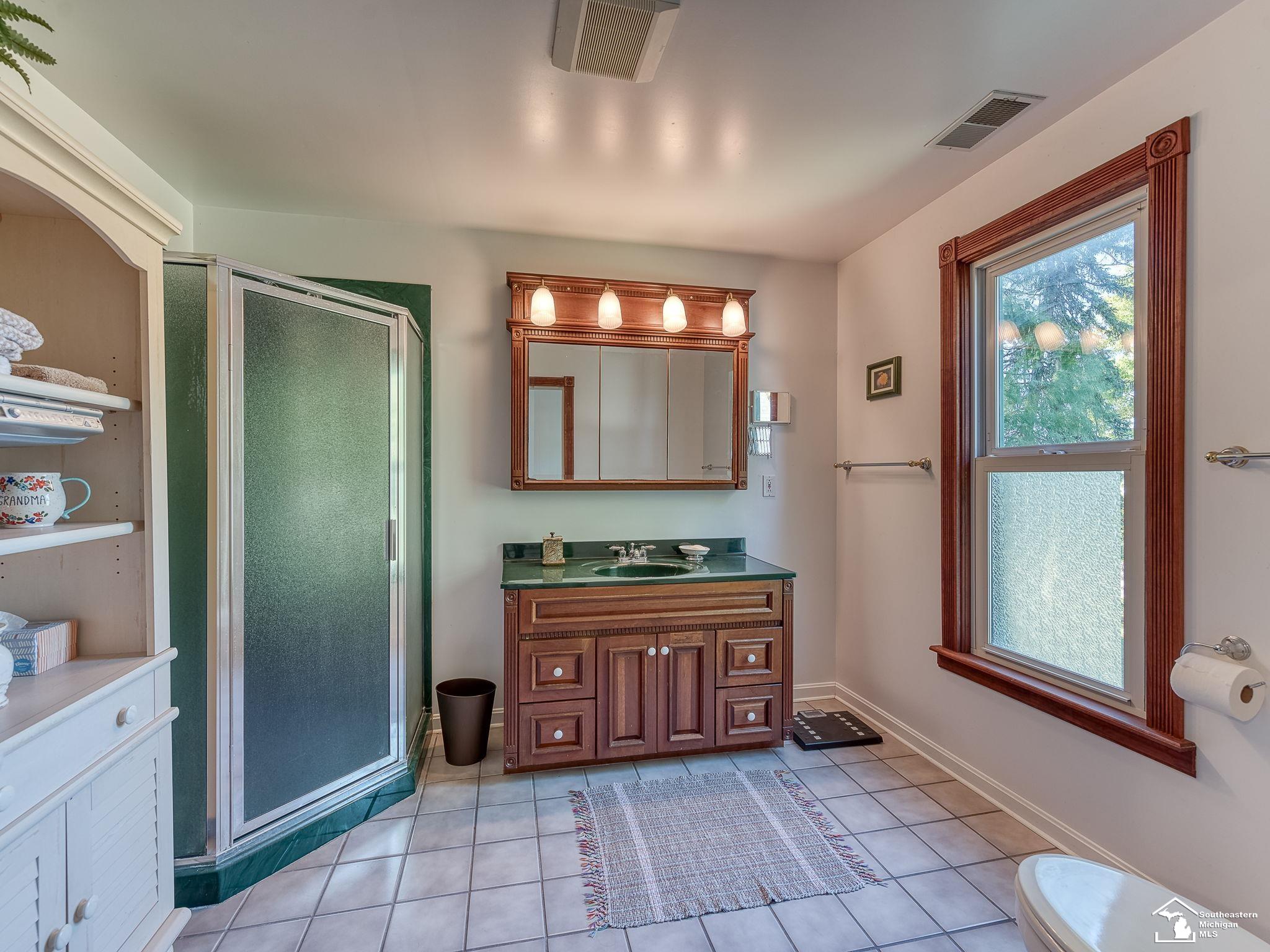 990 Dennison Road