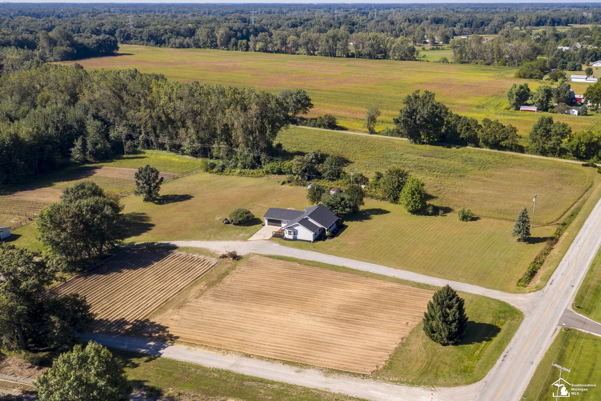 13189 W Albain Road
