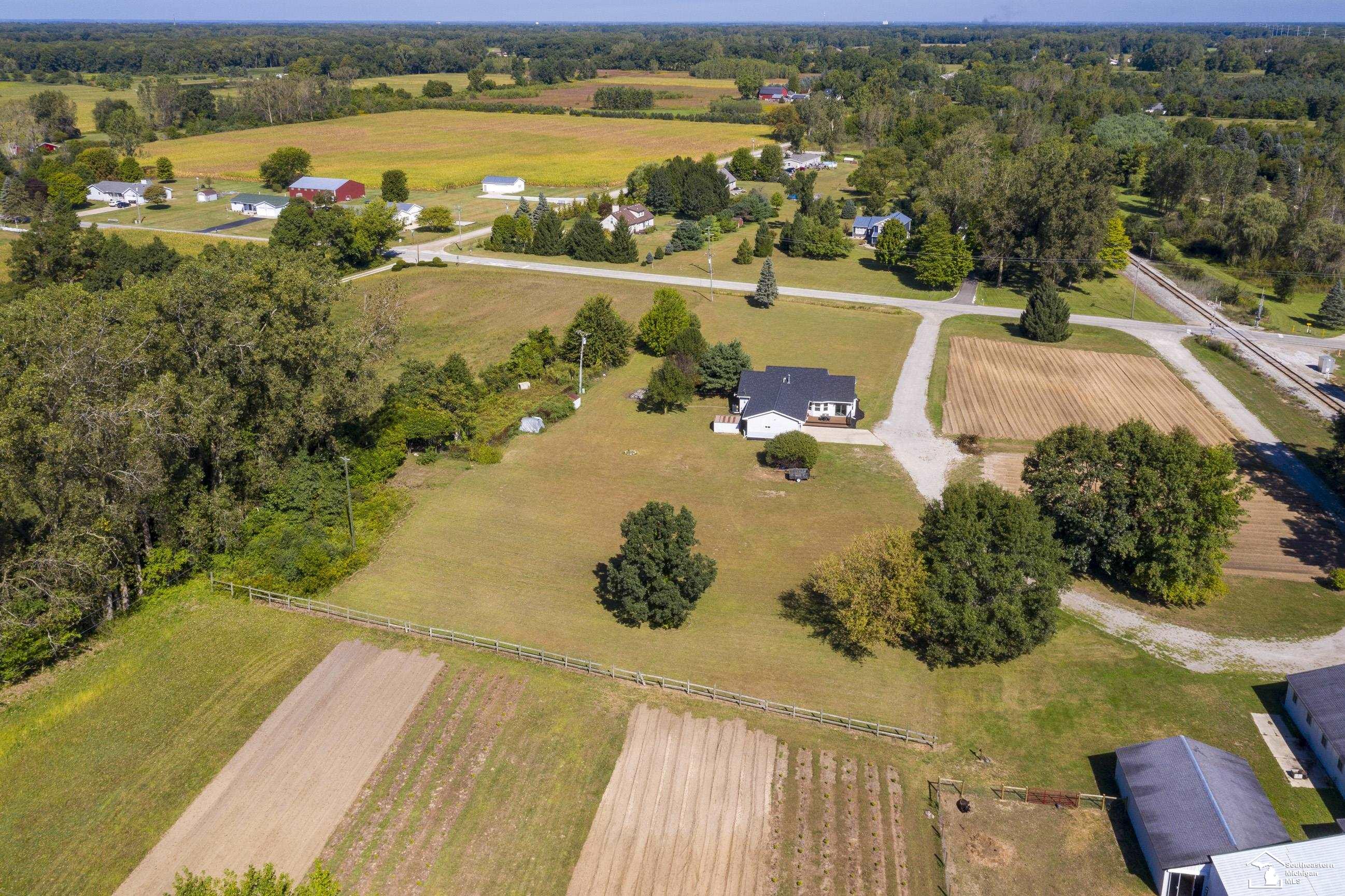 13189 W Albain Road