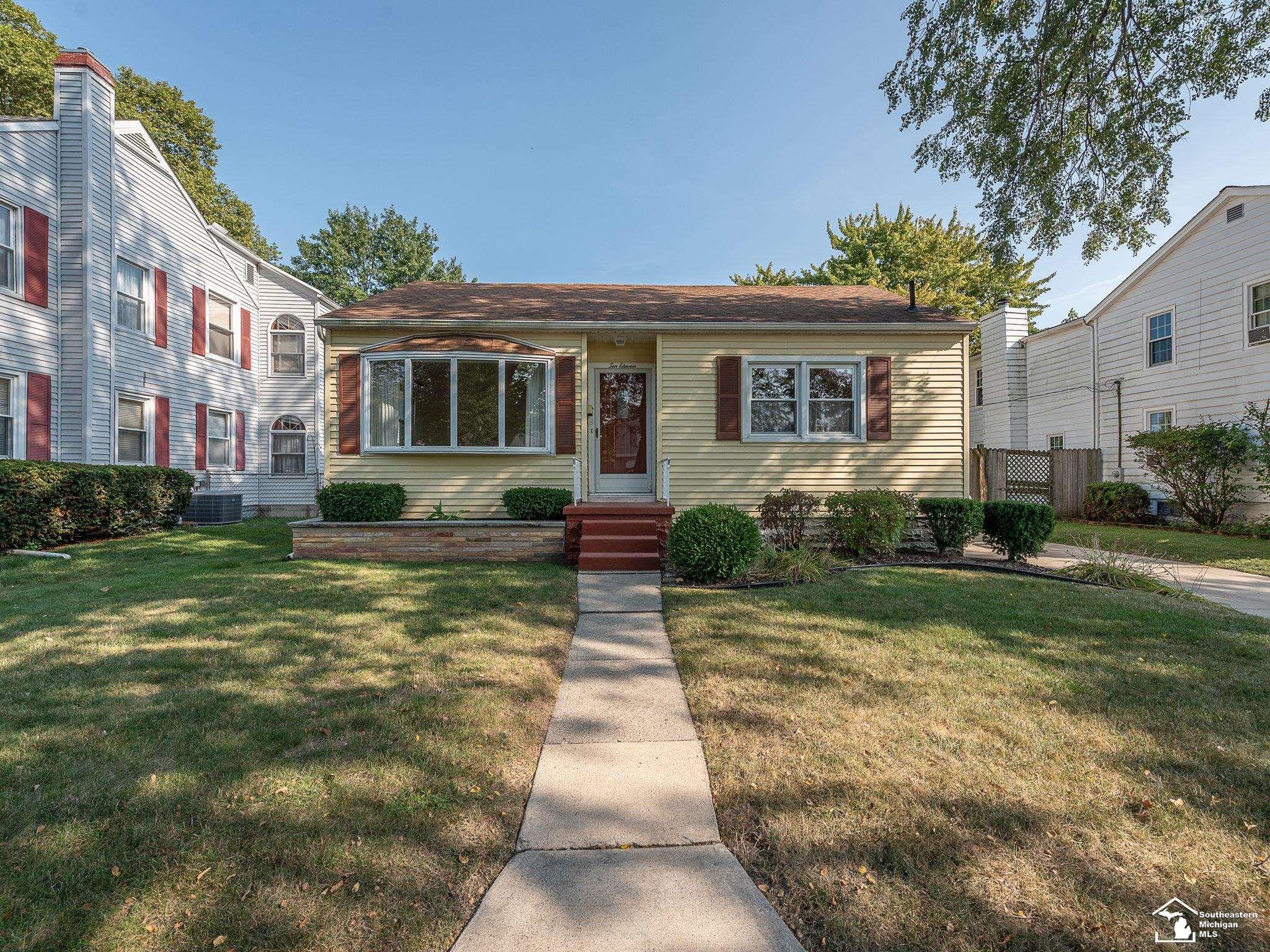 1011 Wolverine Street