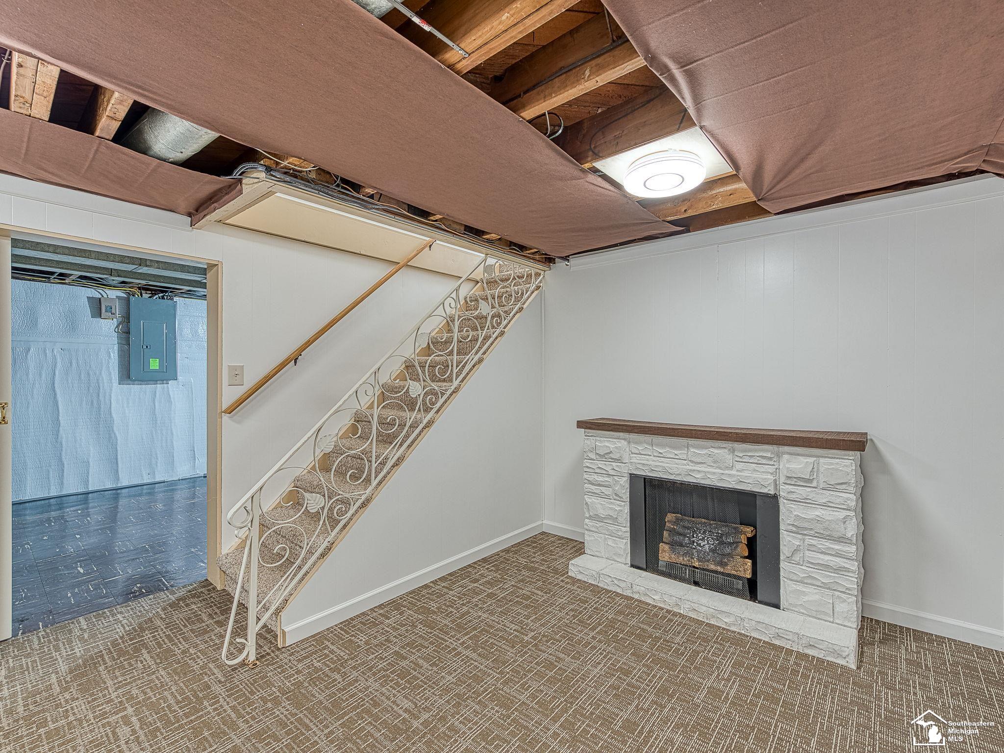 1011 Wolverine Street