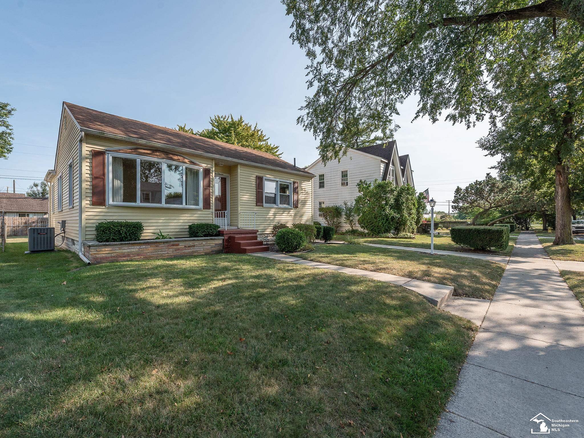 1011 Wolverine Street