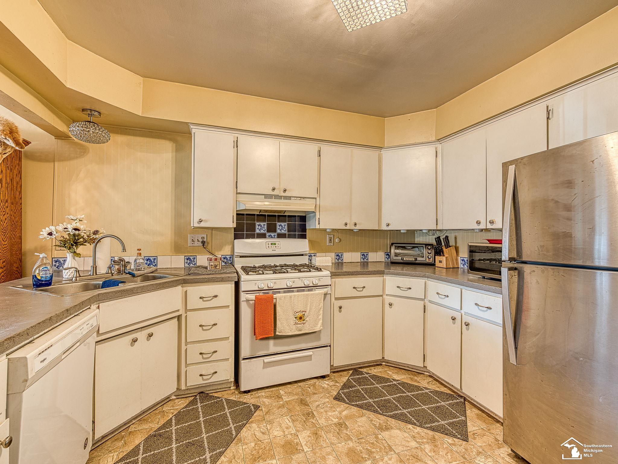 2505 10th Street