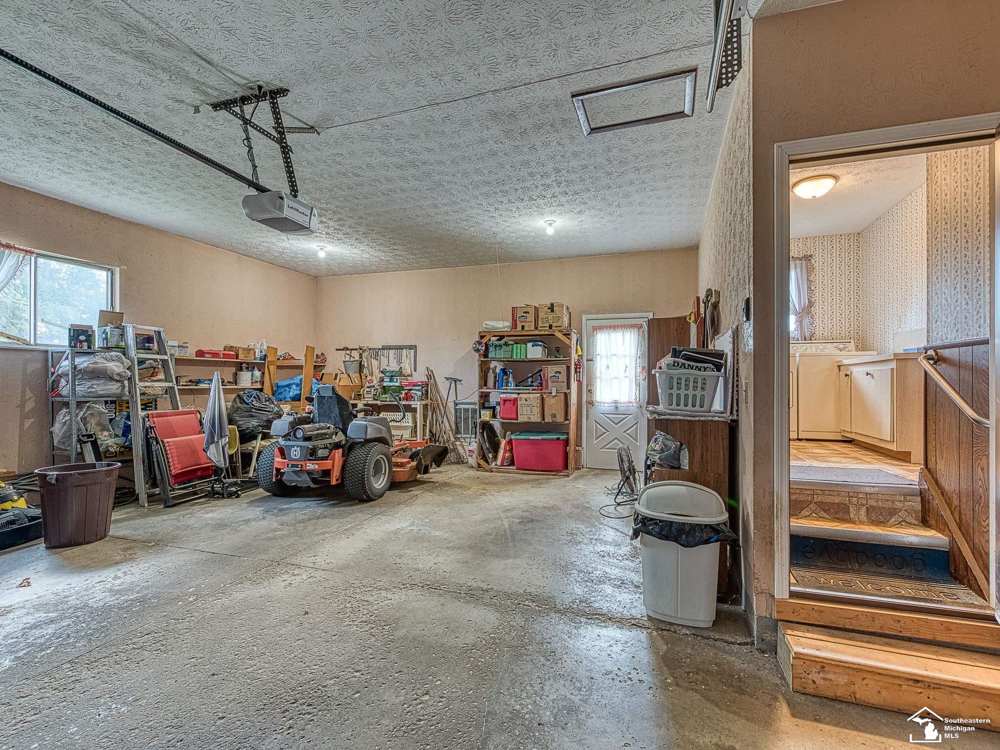 3563 Bluebush Road