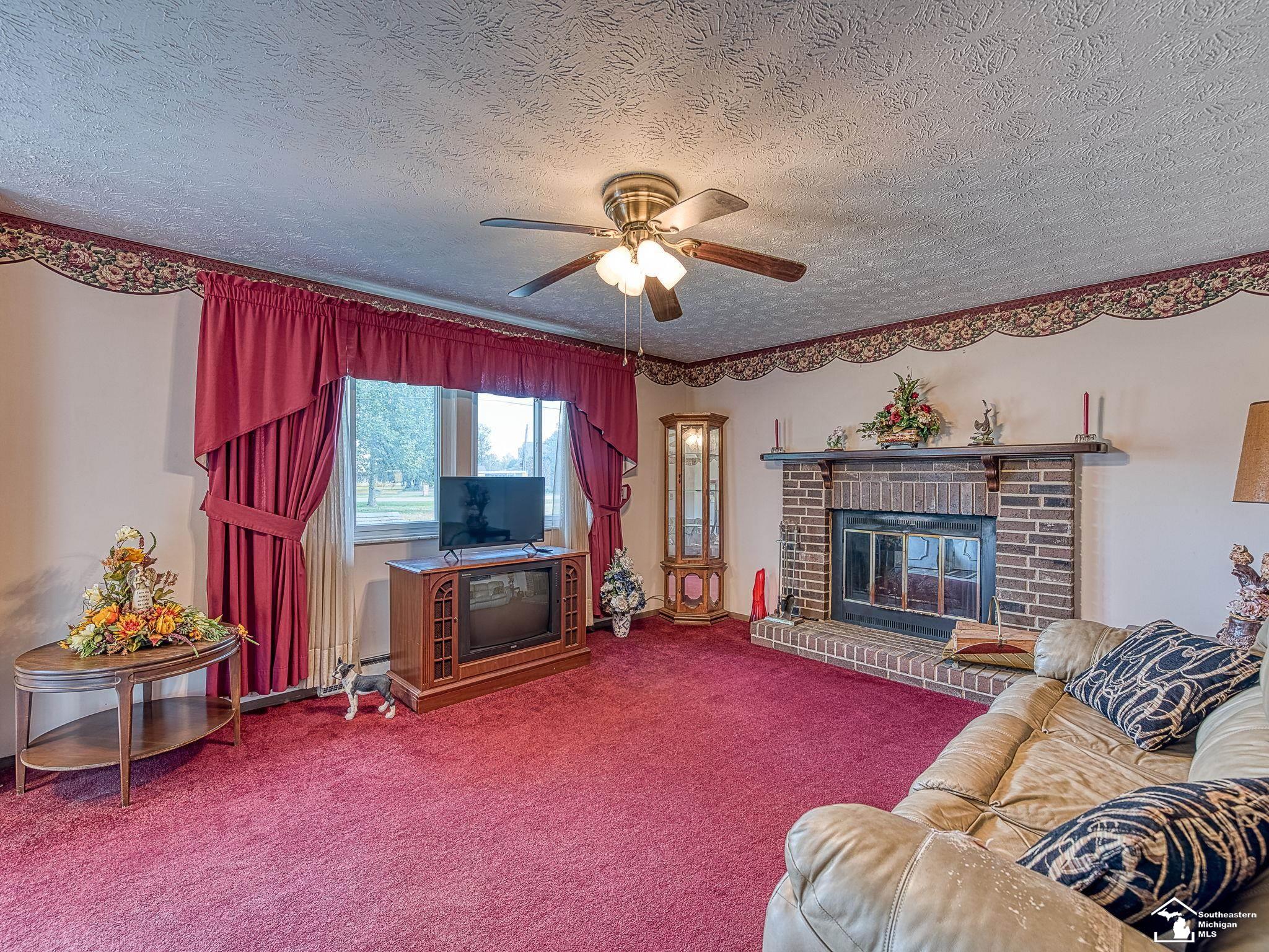 3563 Bluebush Road