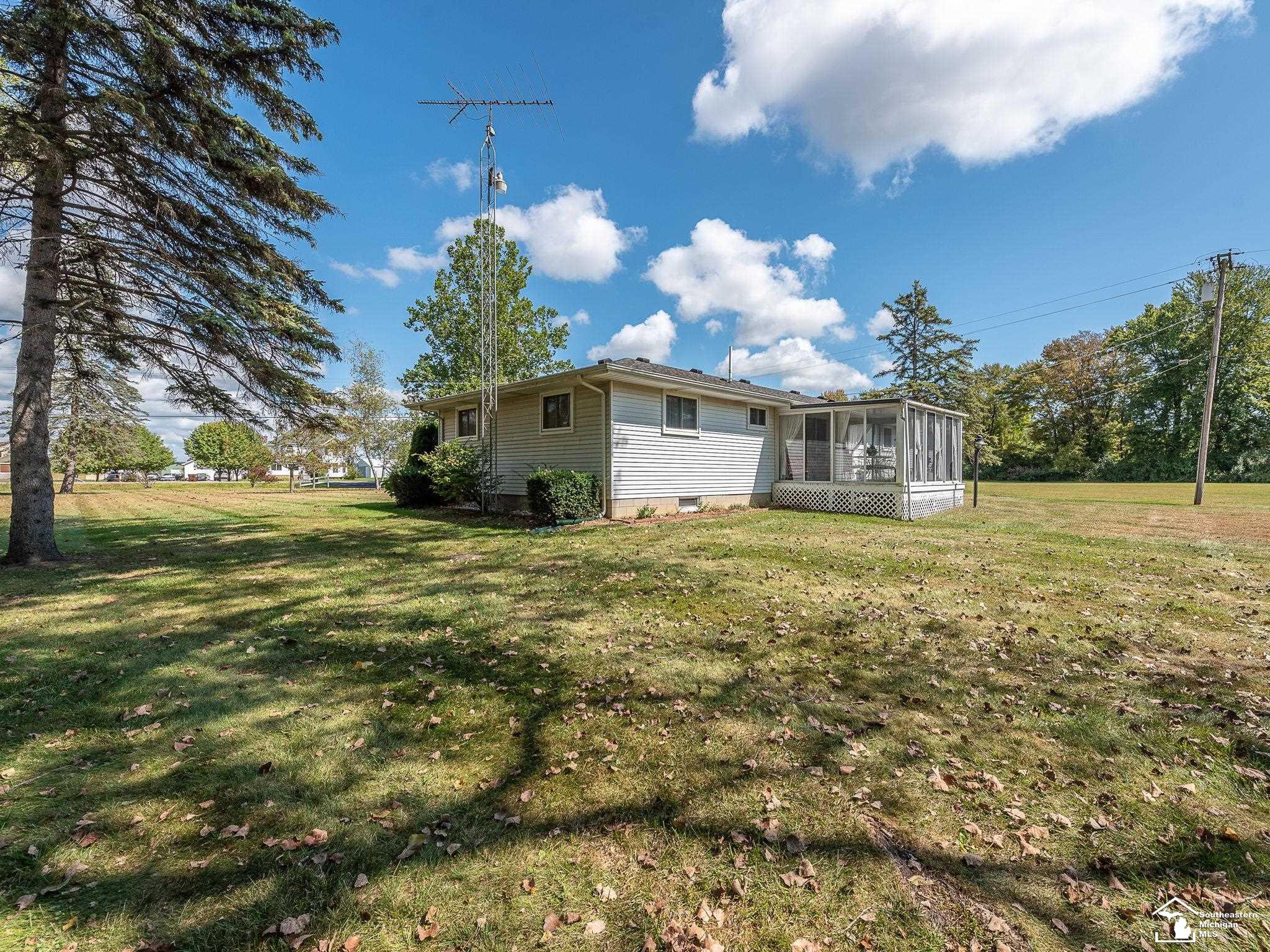 3563 Bluebush Road