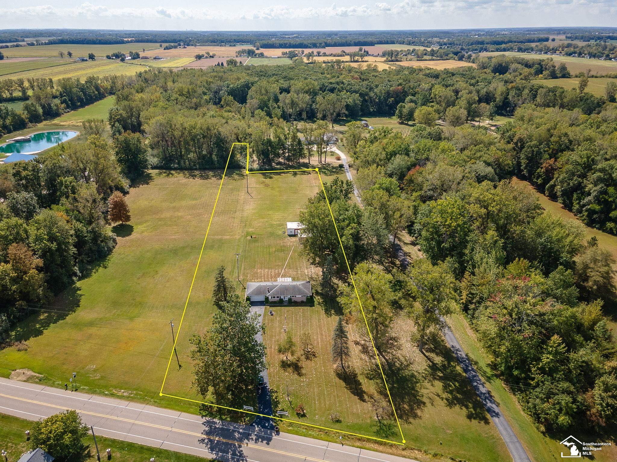 3563 Bluebush Road