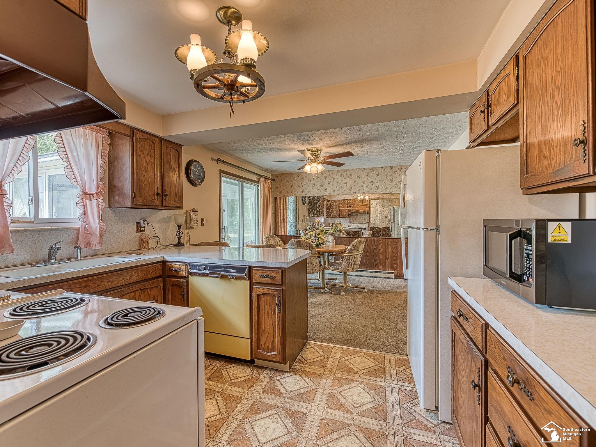 3563 Bluebush Road