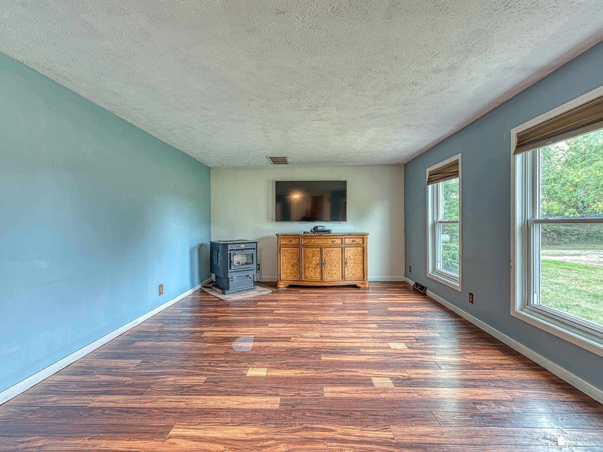 5285 Jackman Road