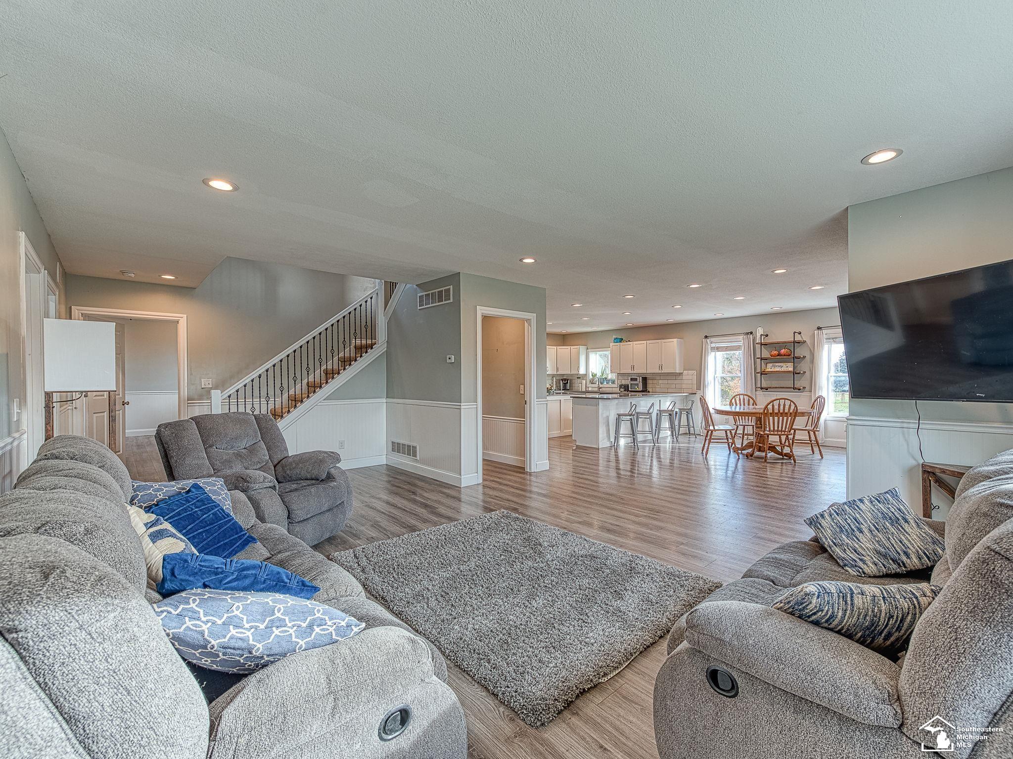 12052 Rome Road