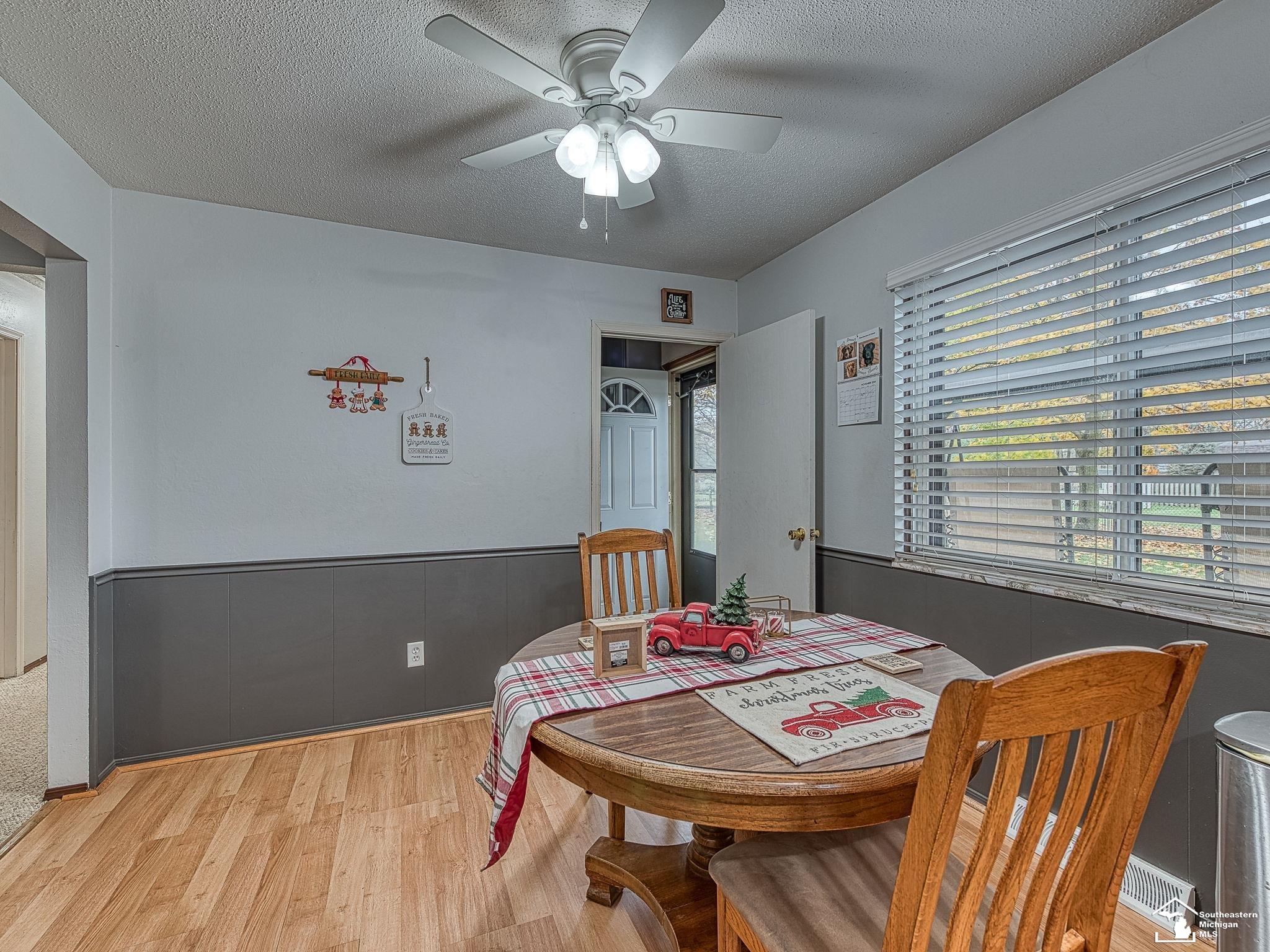 3255 W Stein Road