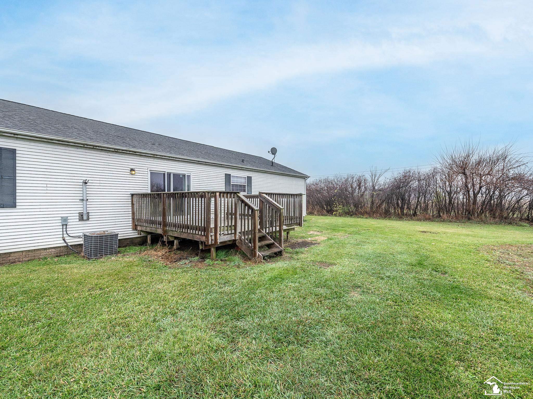 7052 Bluebush Road