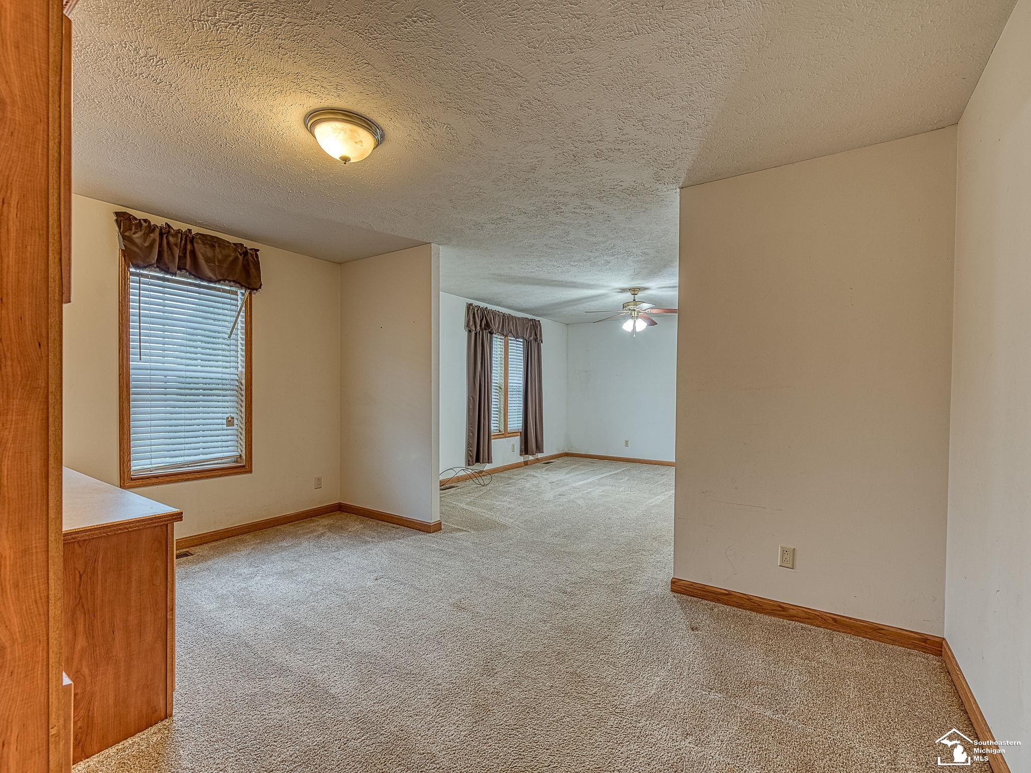 7052 Bluebush Road