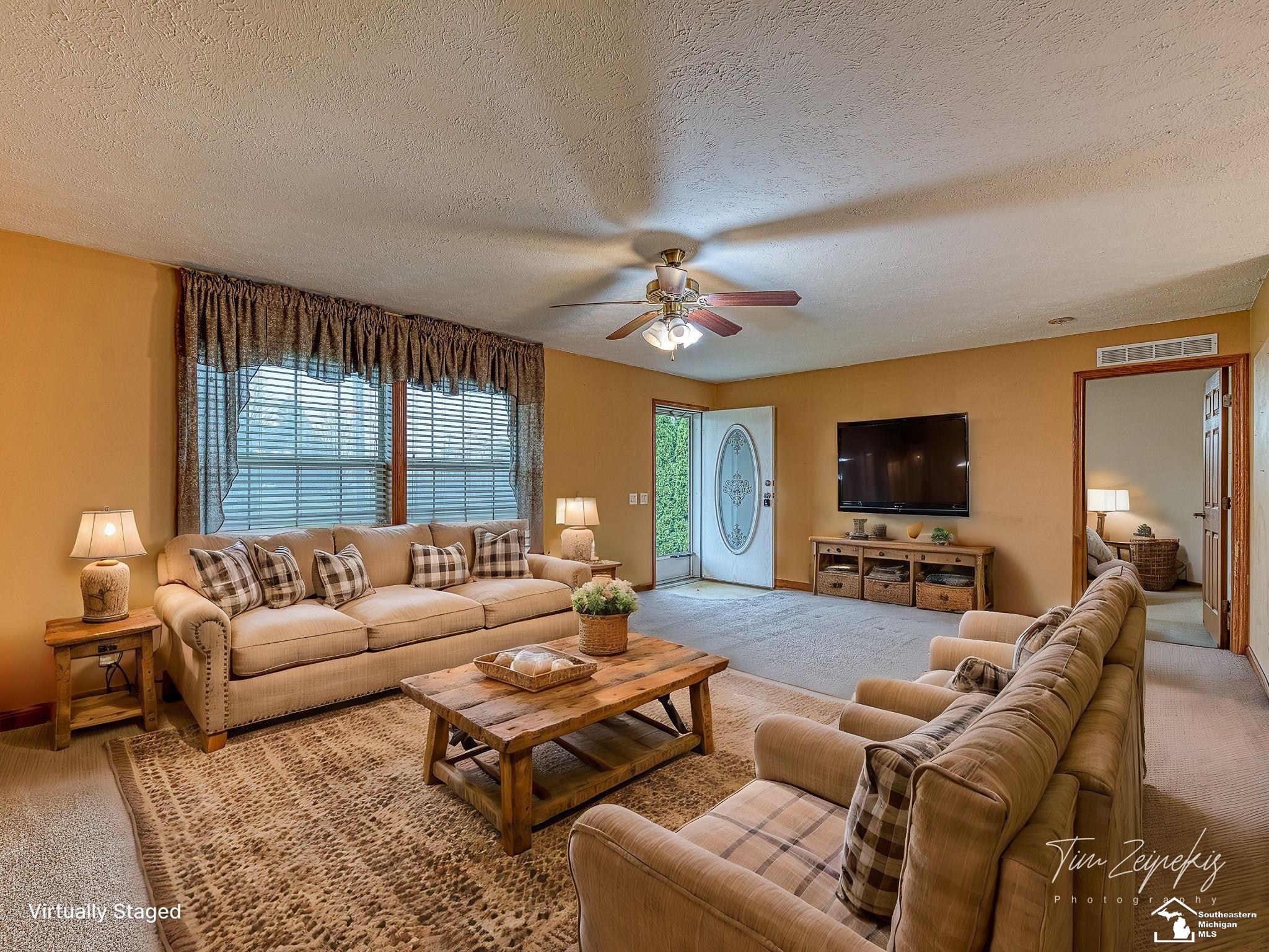 7052 Bluebush Road