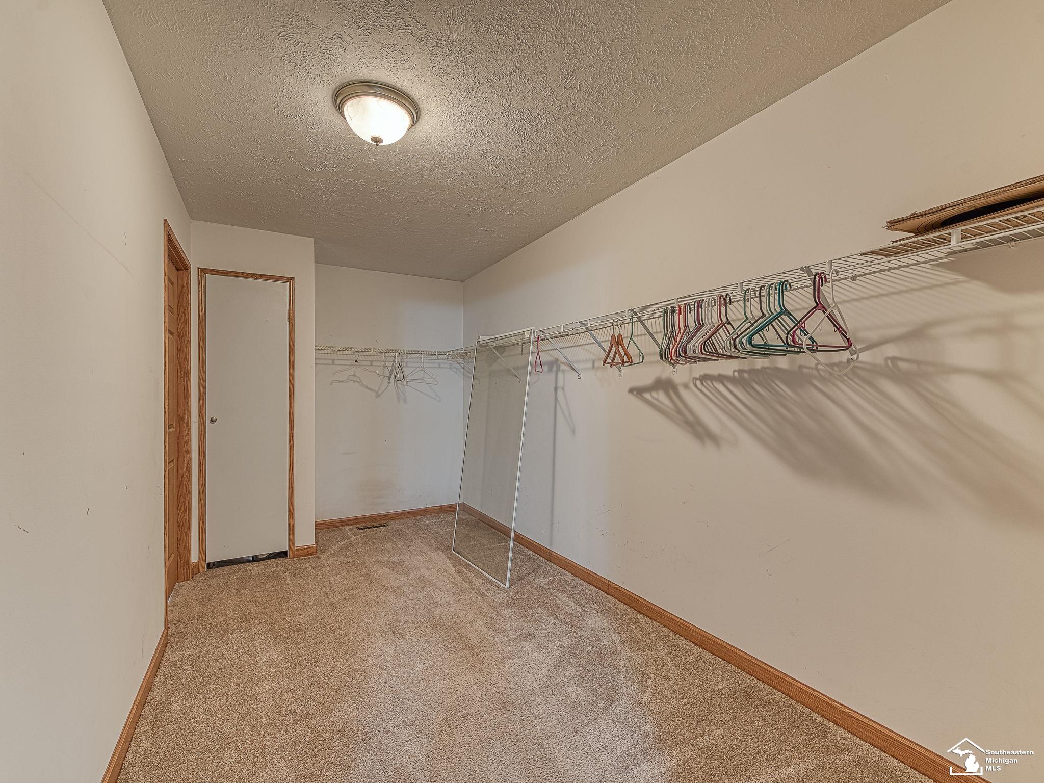 7052 Bluebush Road