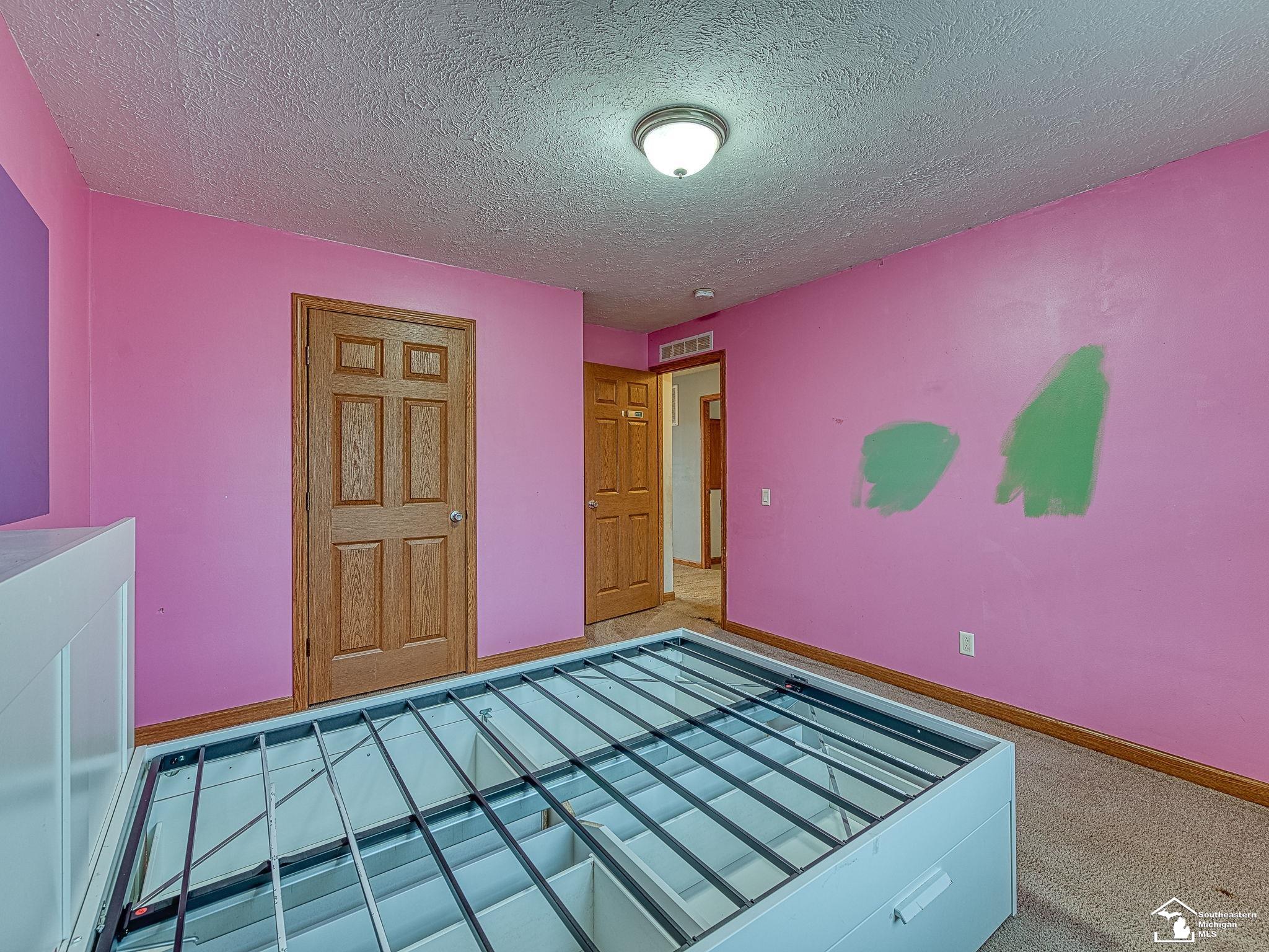 7052 Bluebush Road