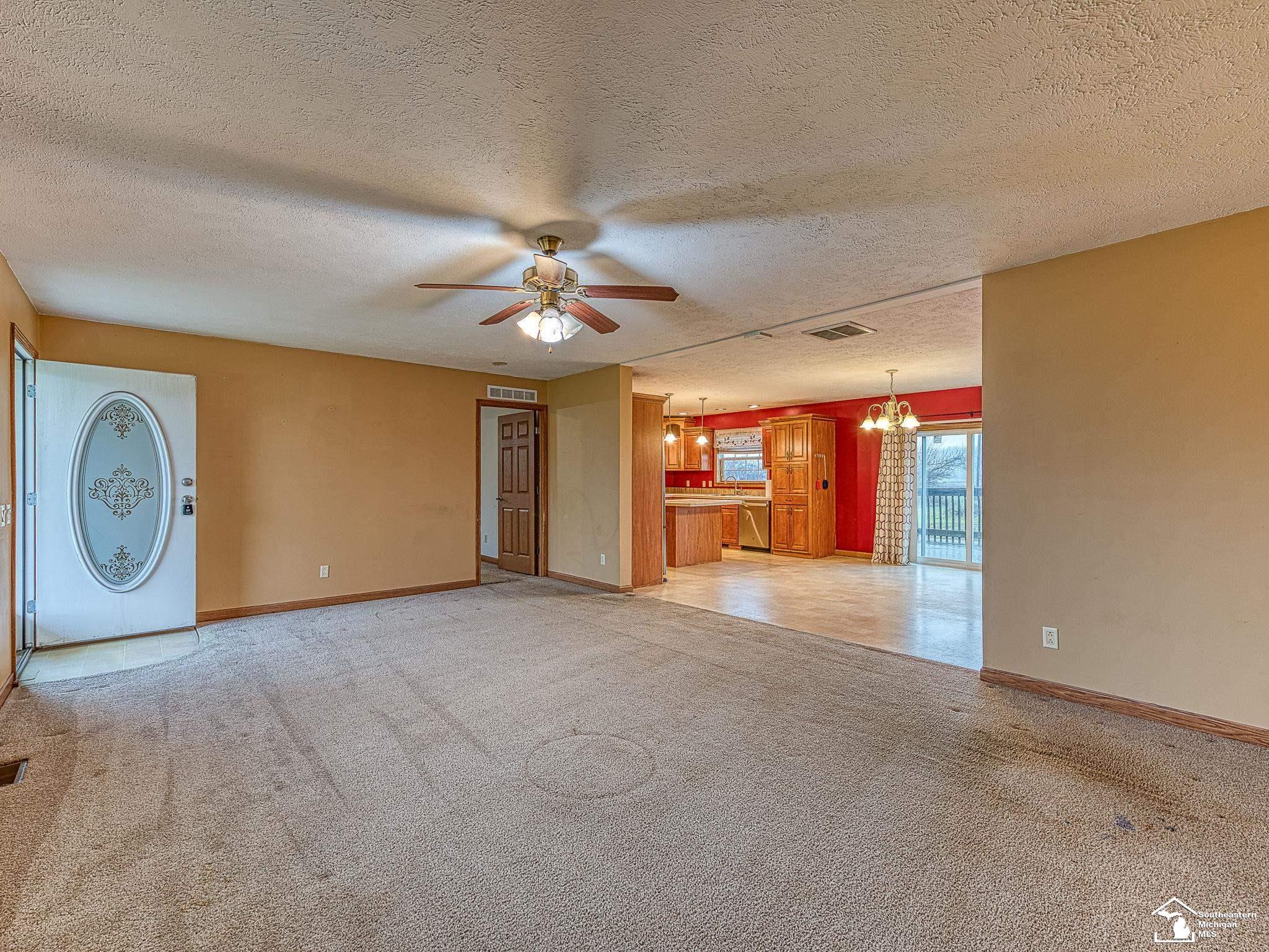 7052 Bluebush Road