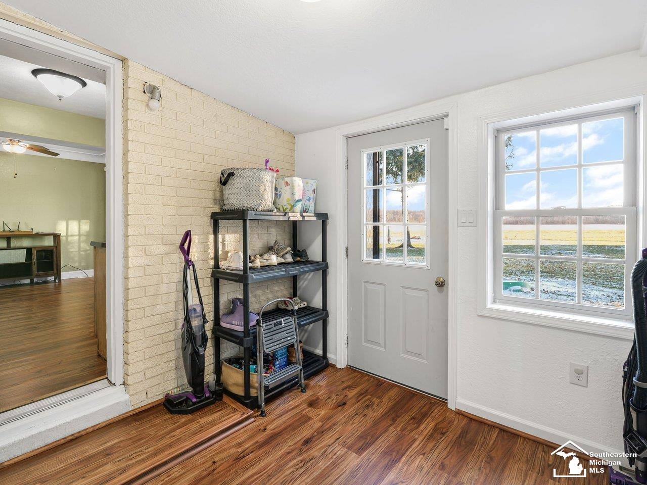 687 W Samaria Road