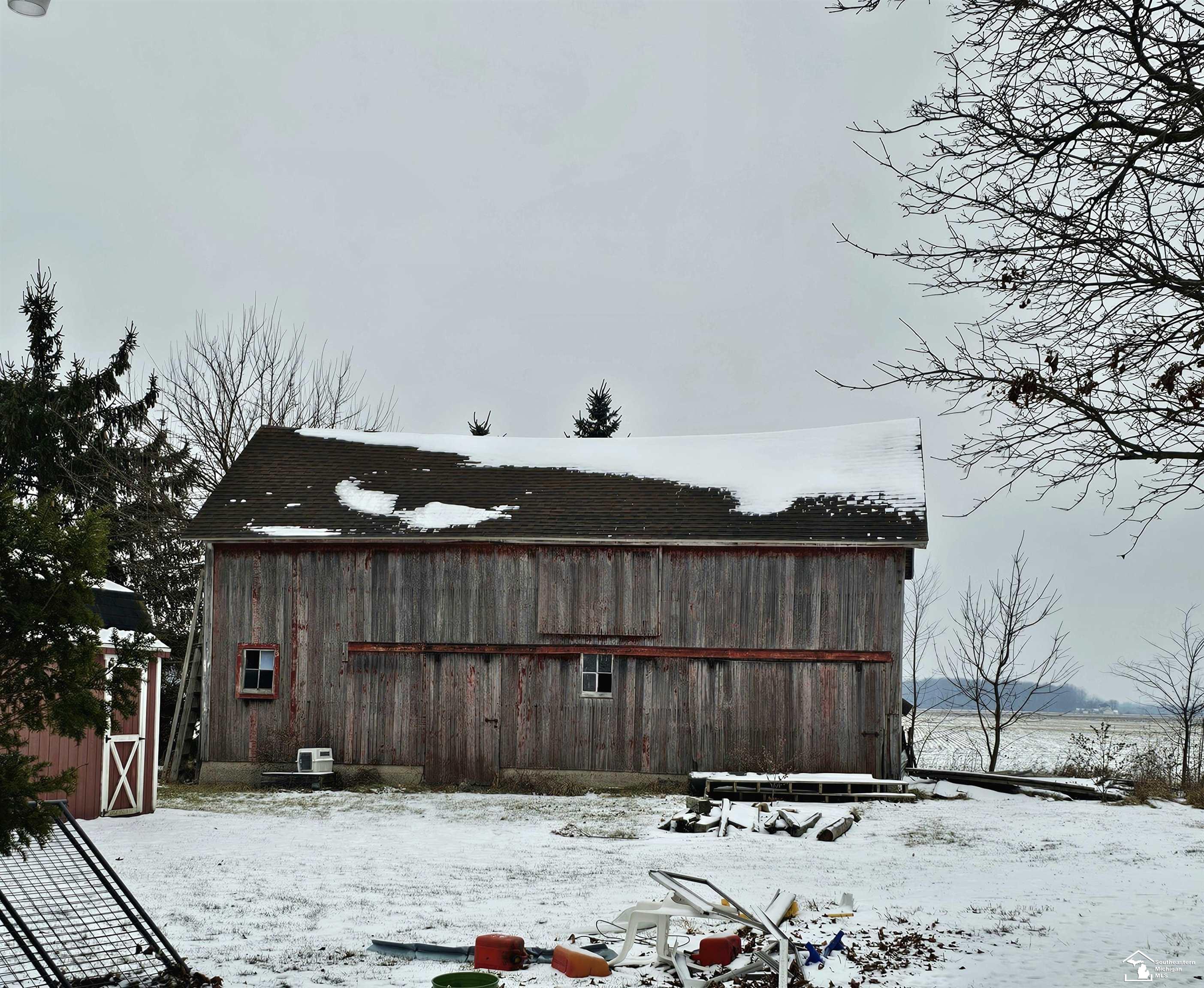 5948 Lipp Highway