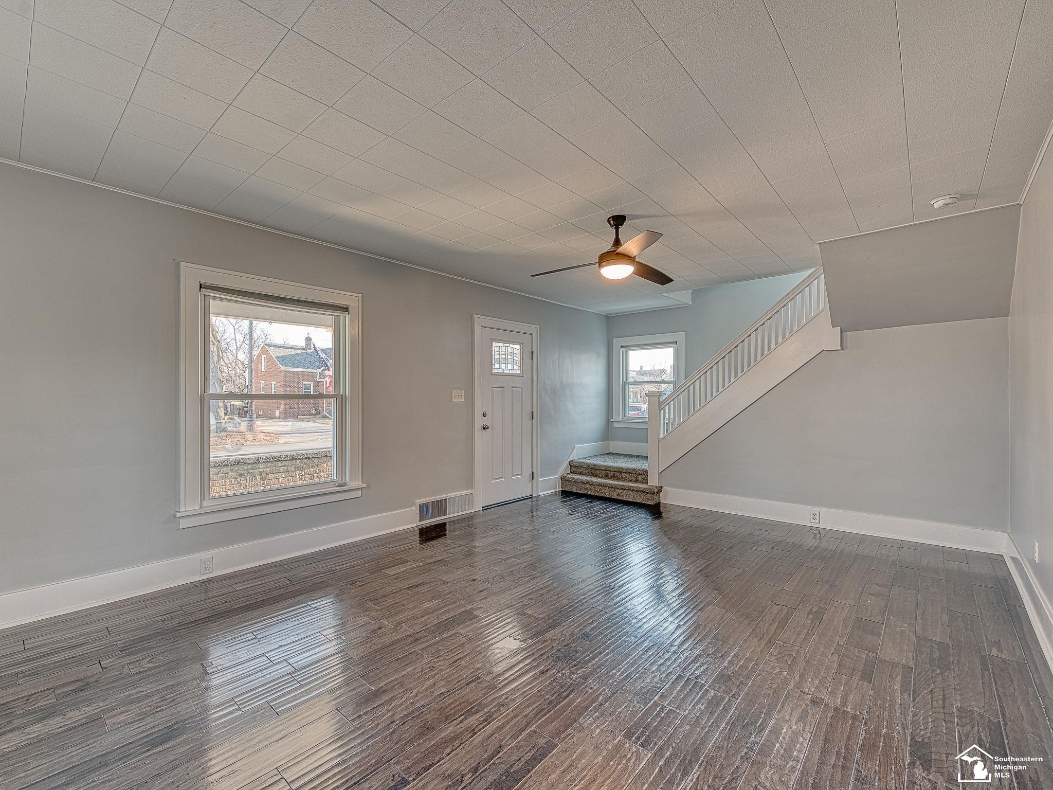 430 E 5th Street