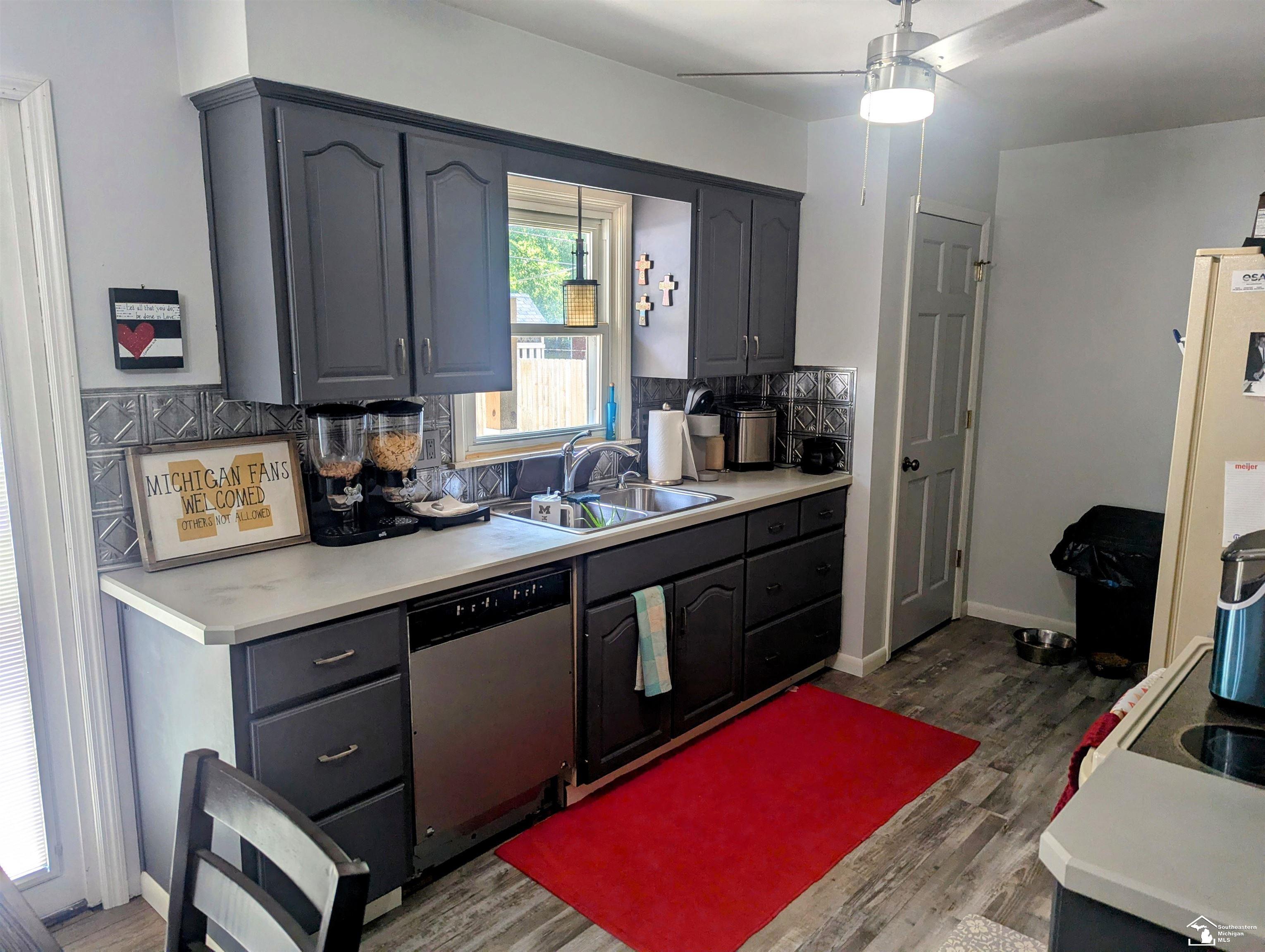 918 Lavender Street