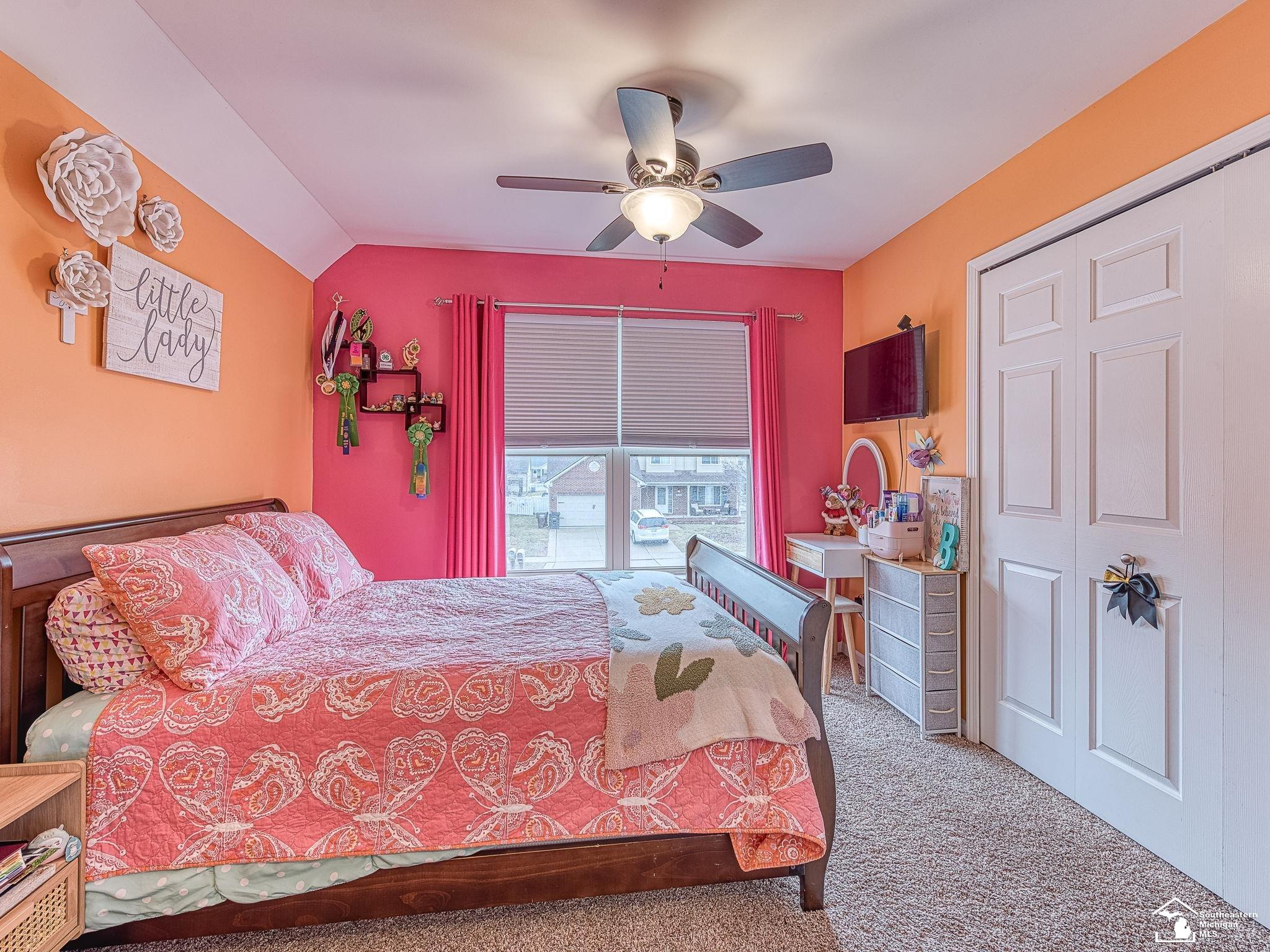 9107 Newport Creek