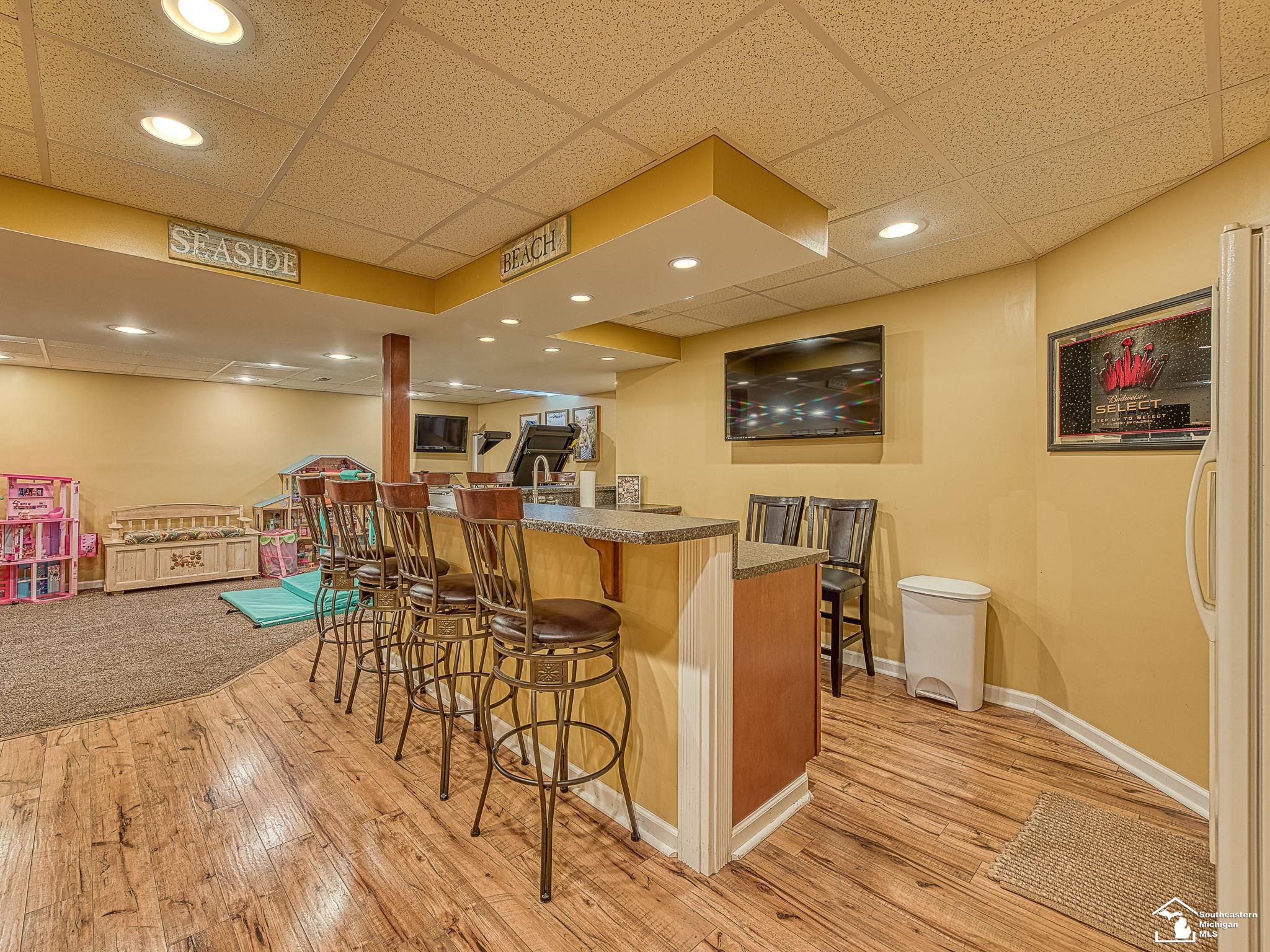 9107 Newport Creek