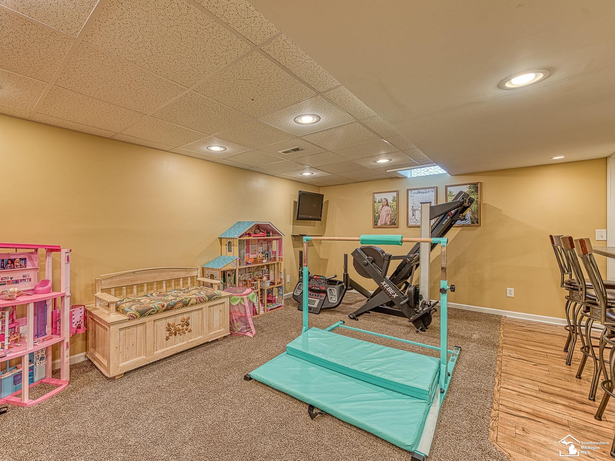 9107 Newport Creek
