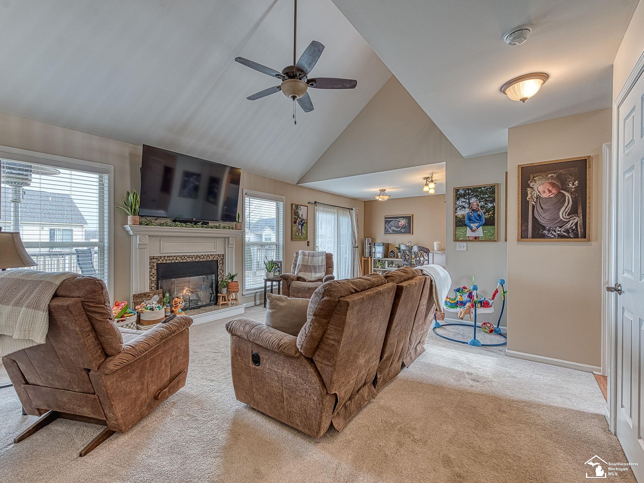 9107 Newport Creek