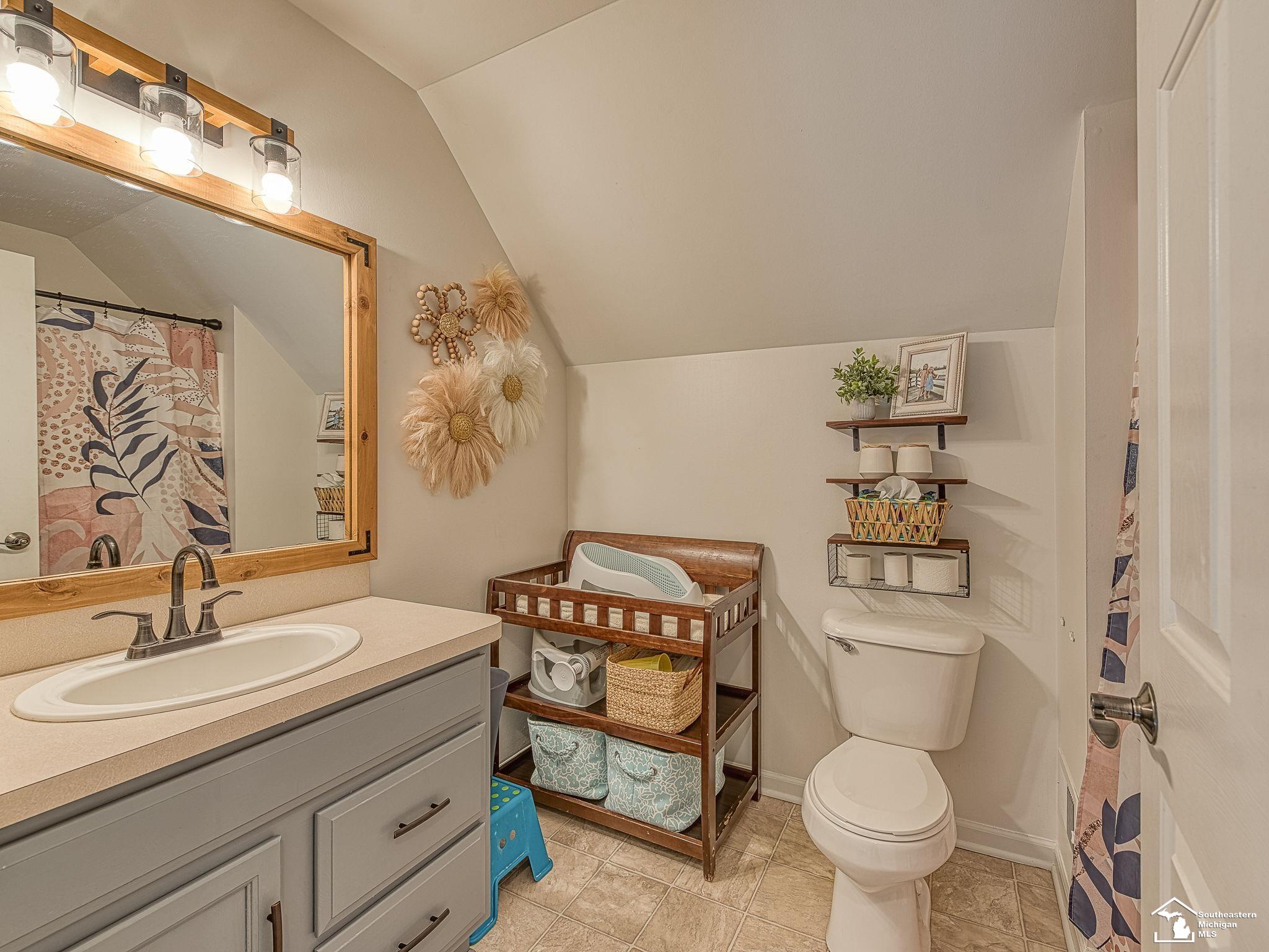 9107 Newport Creek
