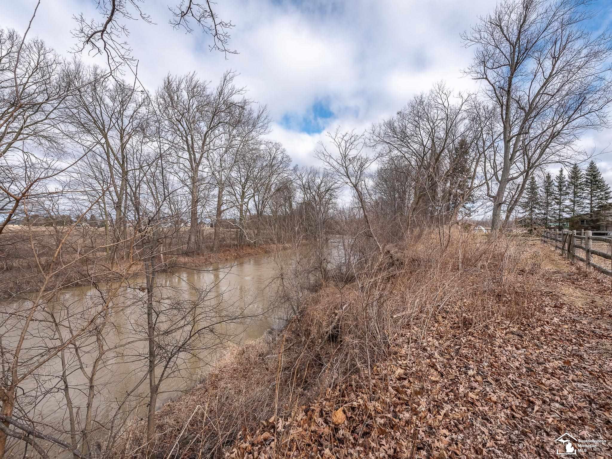 3270 Rodesiler Highway
