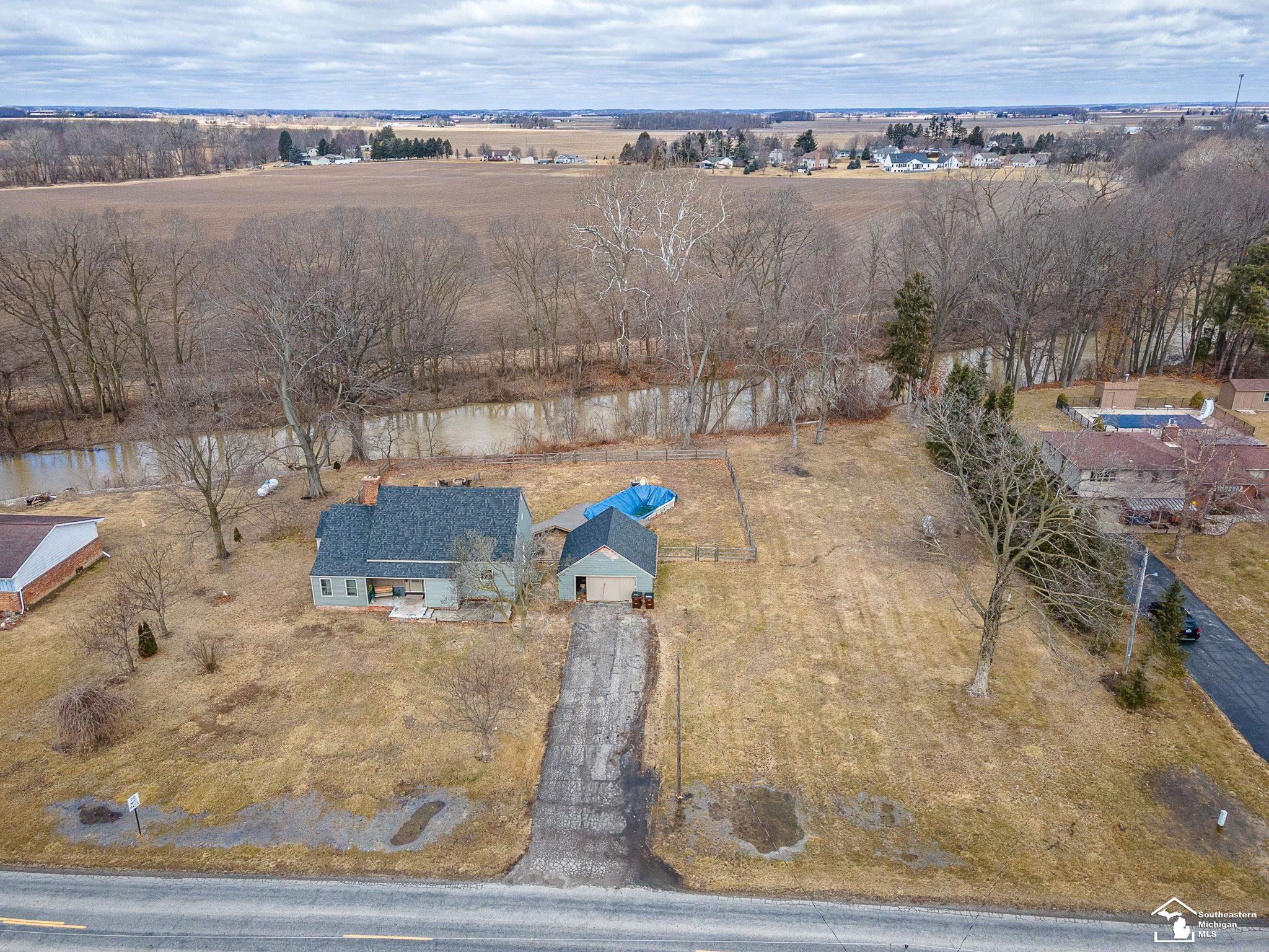 3270 Rodesiler Highway