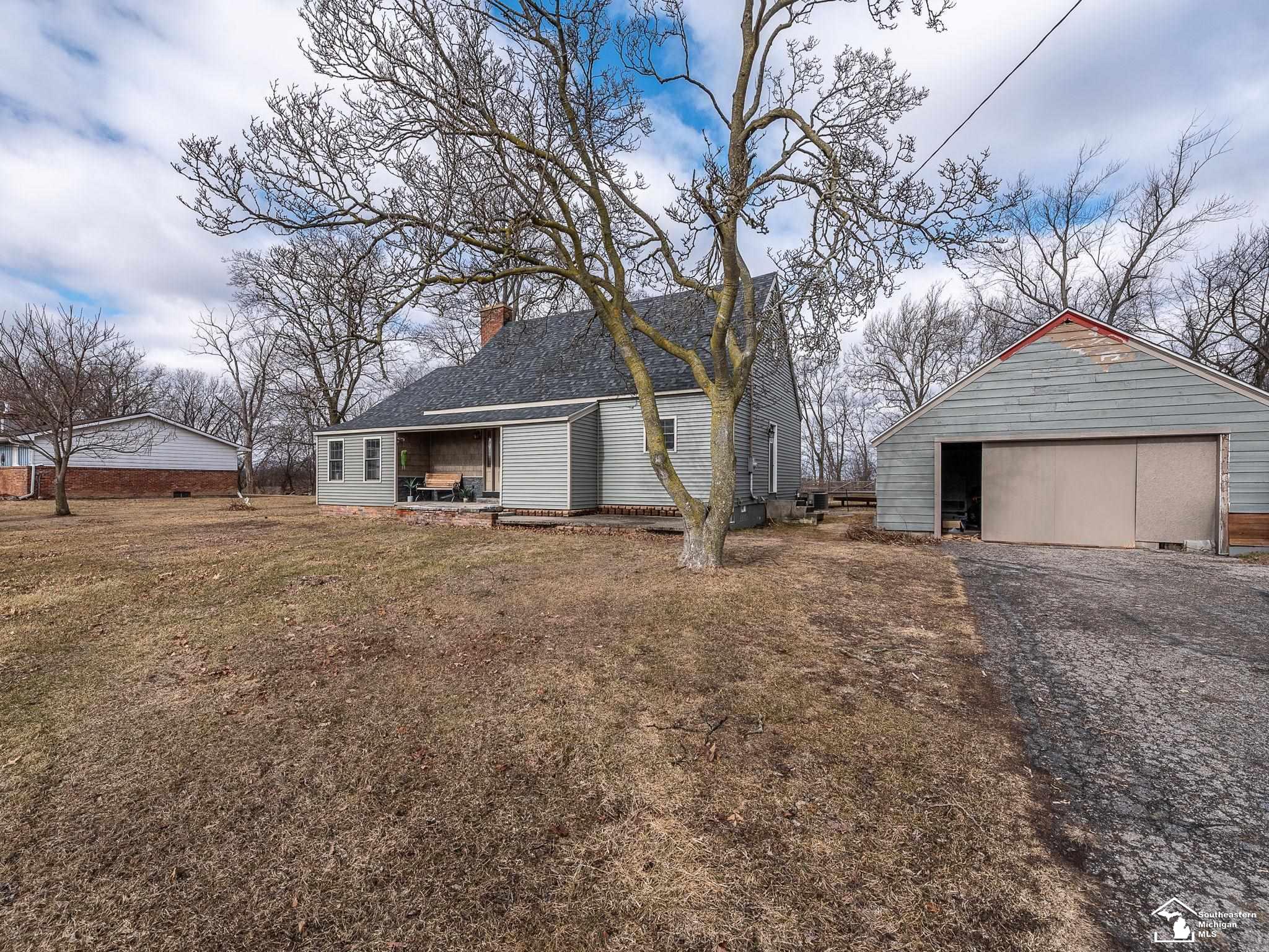3270 Rodesiler Highway