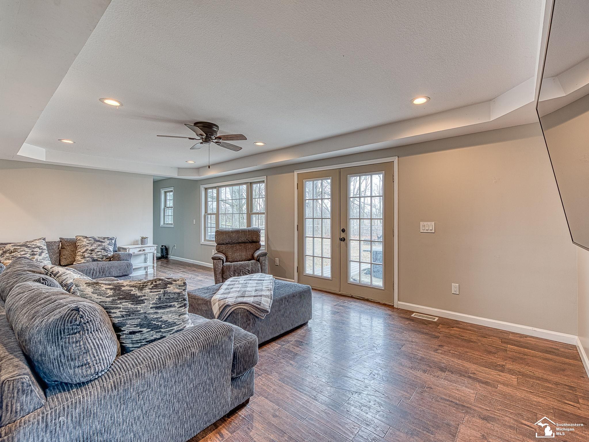 3270 Rodesiler Highway