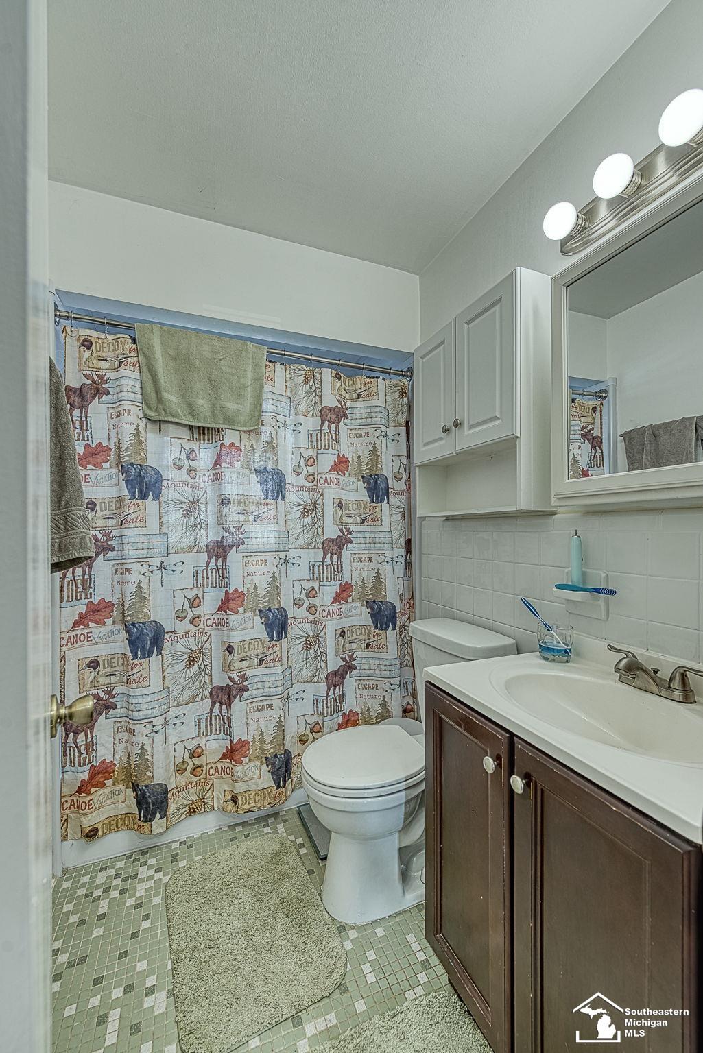 29370 Tamarack Drive